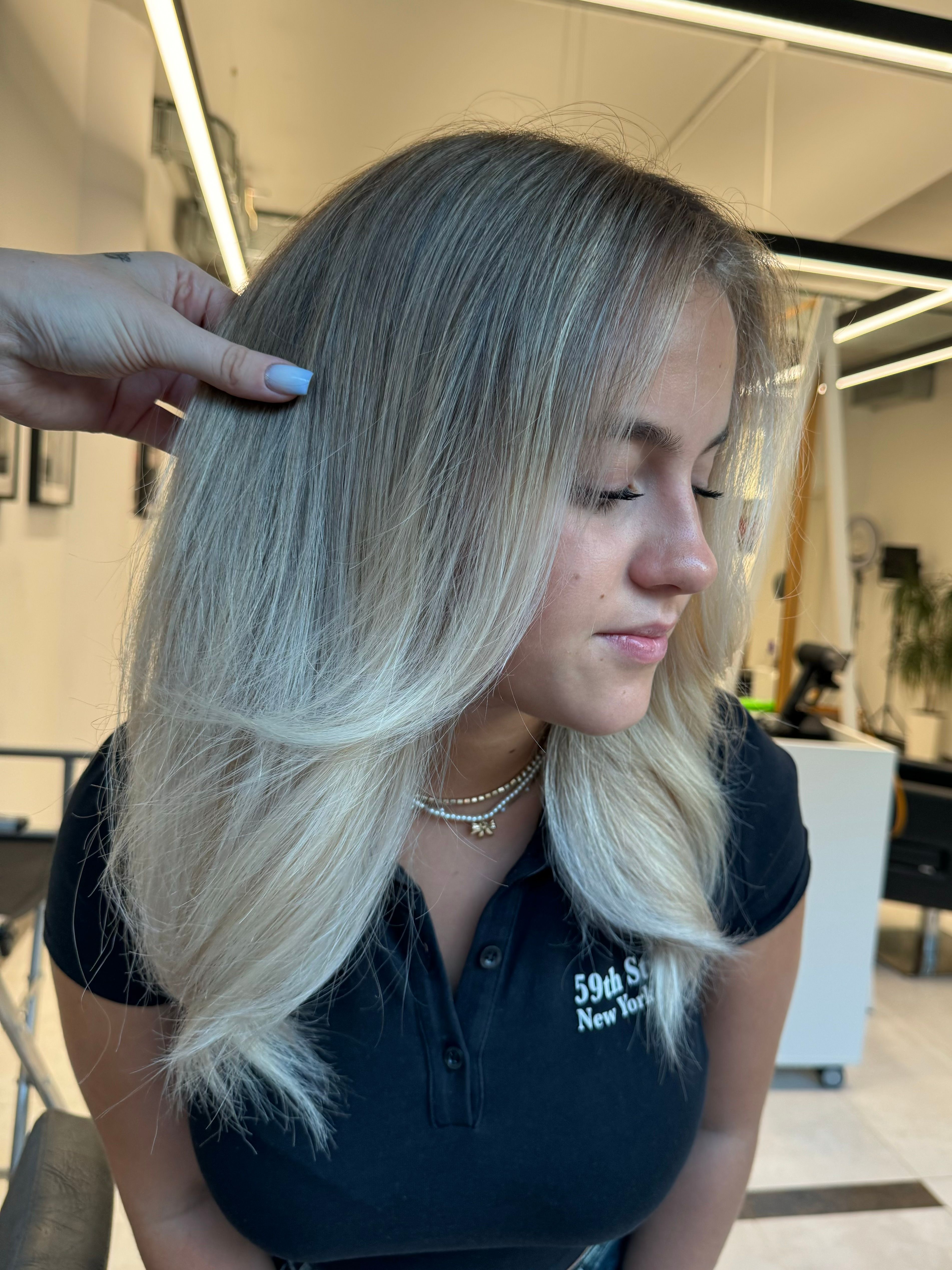 Samanta Snegova — Blondes ONESHOT Hair Awards entry