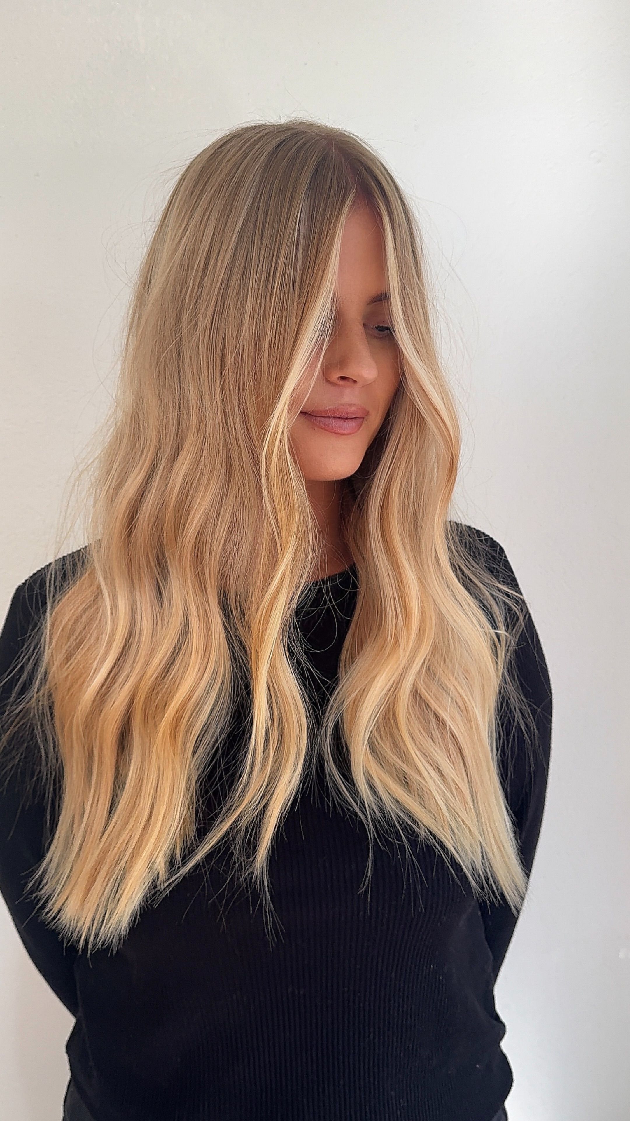 Molly Hartog — Blondes ONESHOT Hair Awards entry