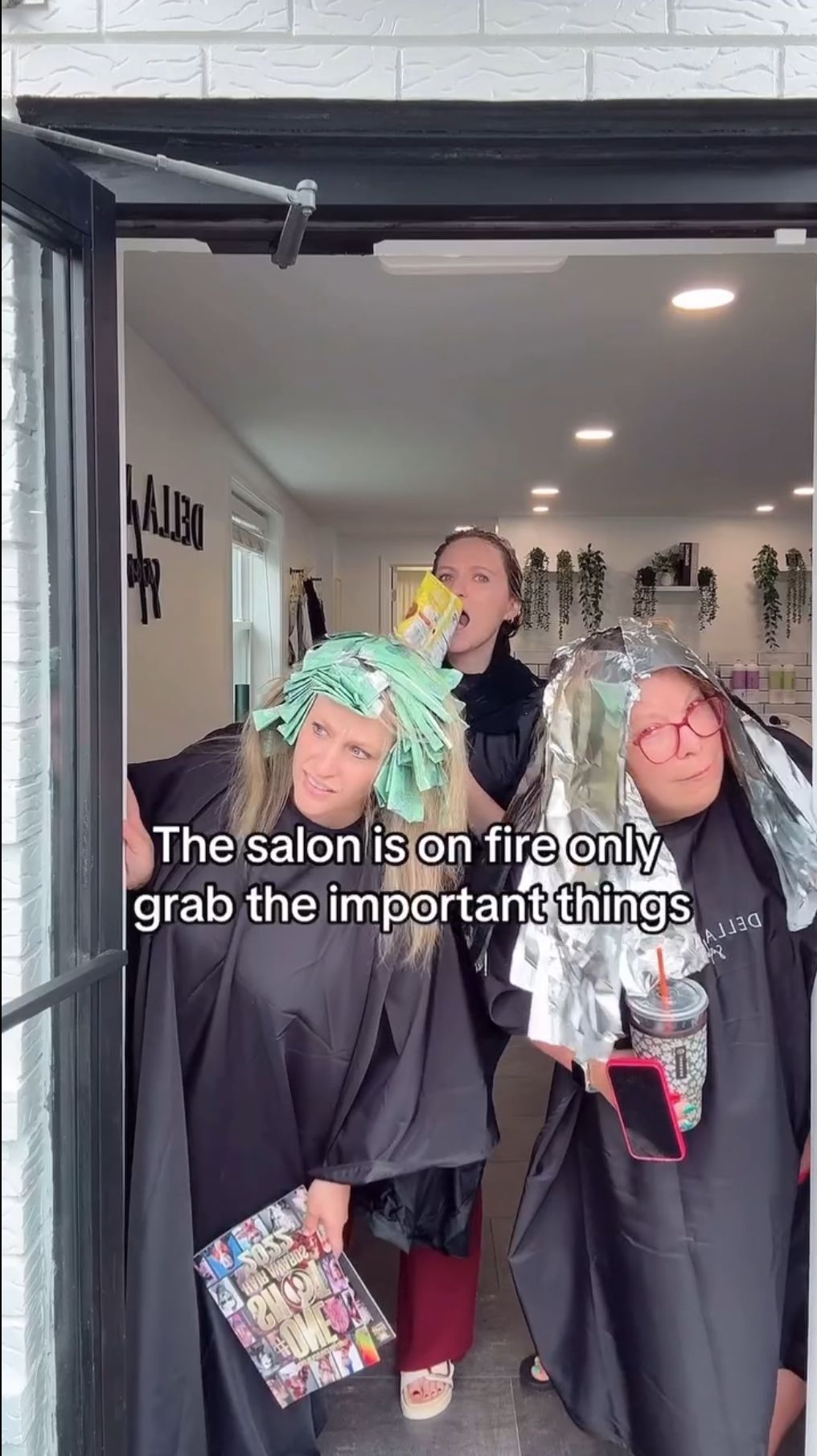 Sarah Cabral — Funny Video ONESHOT Hair Awards entry