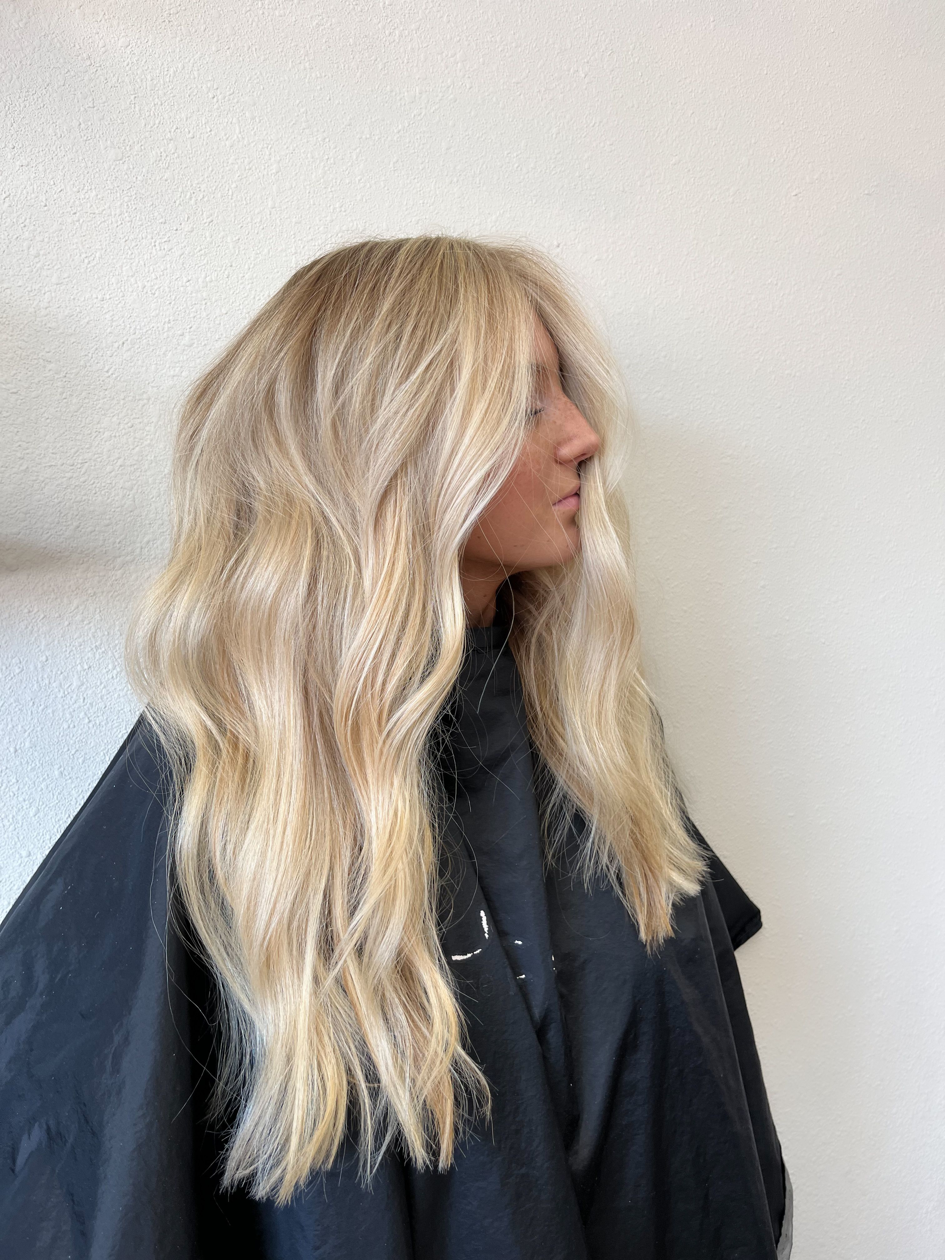 Gabrielle Bunting — Blondes ONESHOT Hair Awards entry