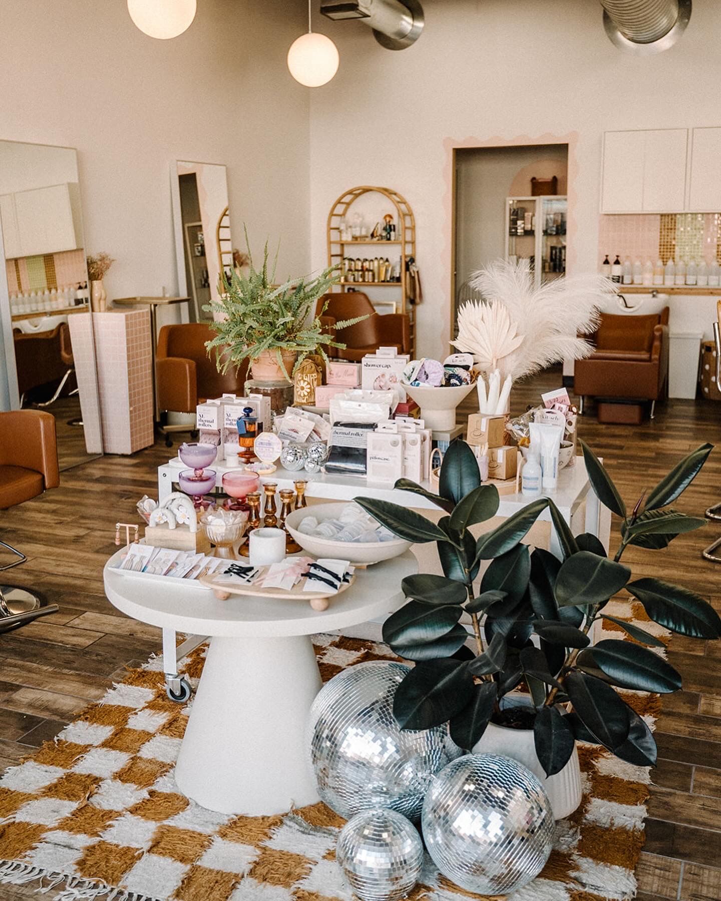 Kaylyn Havranek — Salon Decor ONESHOT Hair Awards entry