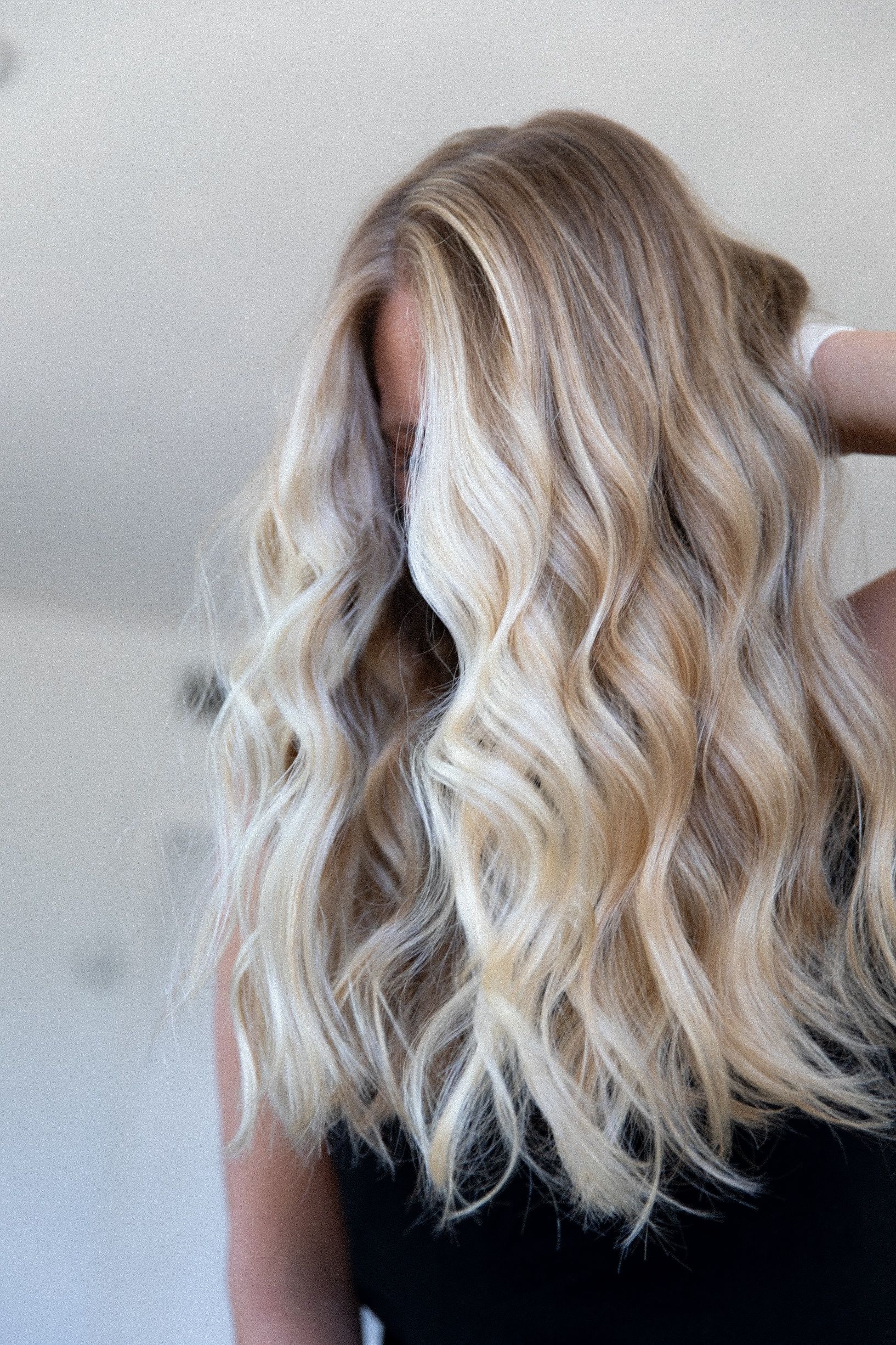 Melissa Simmons — Blondes ONESHOT Hair Awards entry