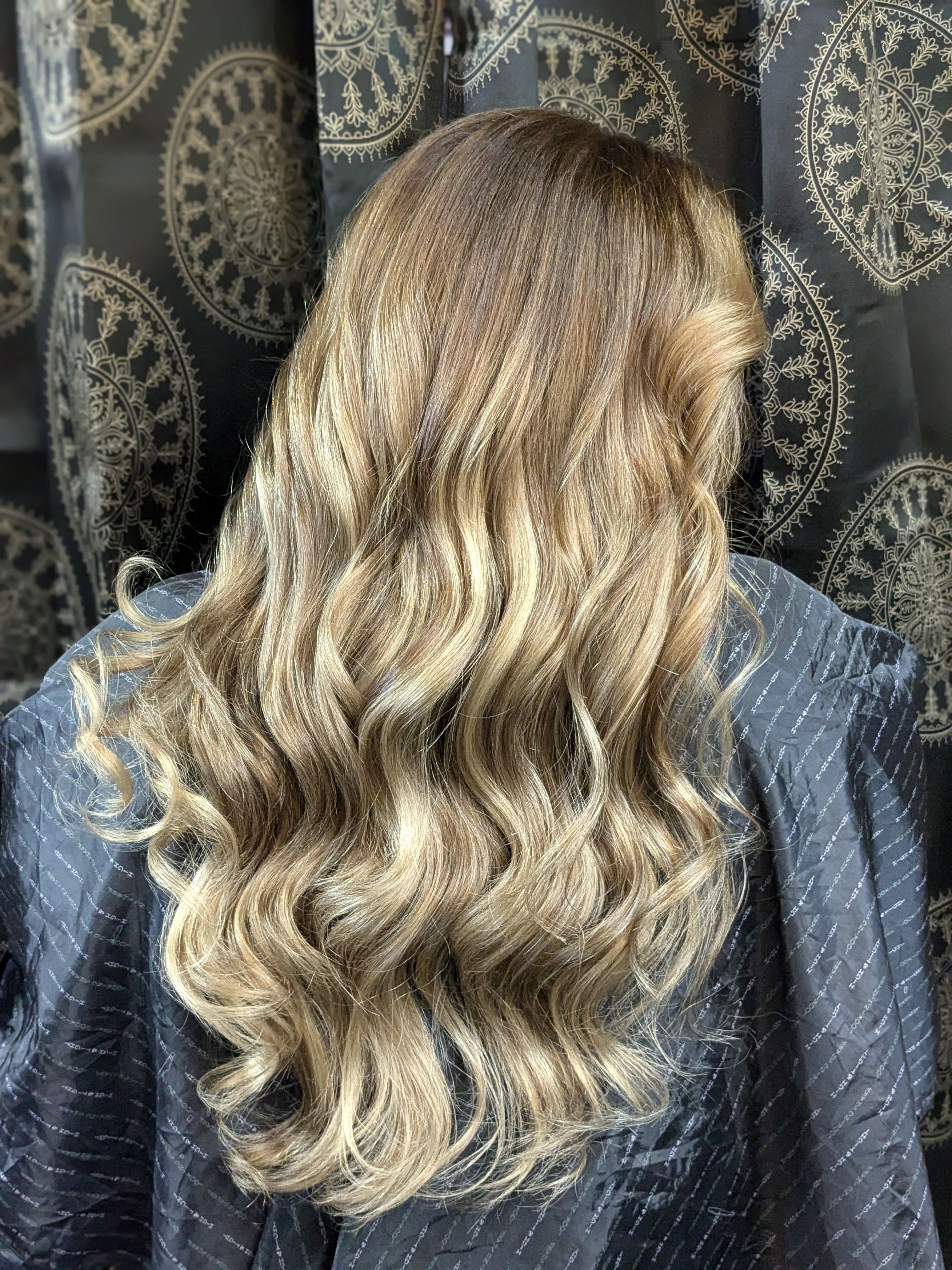 Melanie McConnell — Cool Balayage ONESHOT Hair Awards entry