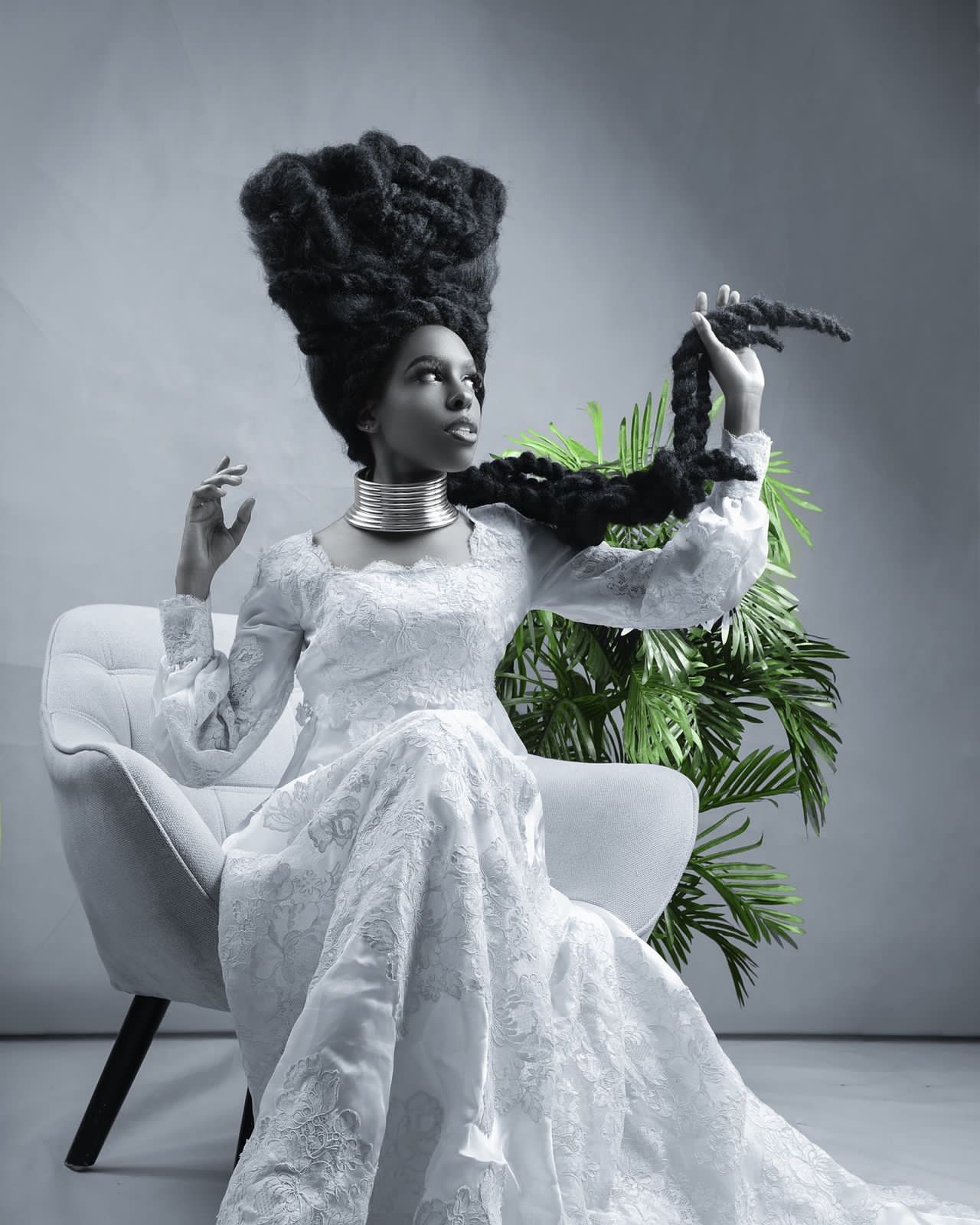 DGOHNIE Hair Arts — Avant-Garde Shot ONESHOT Hair Awards entry