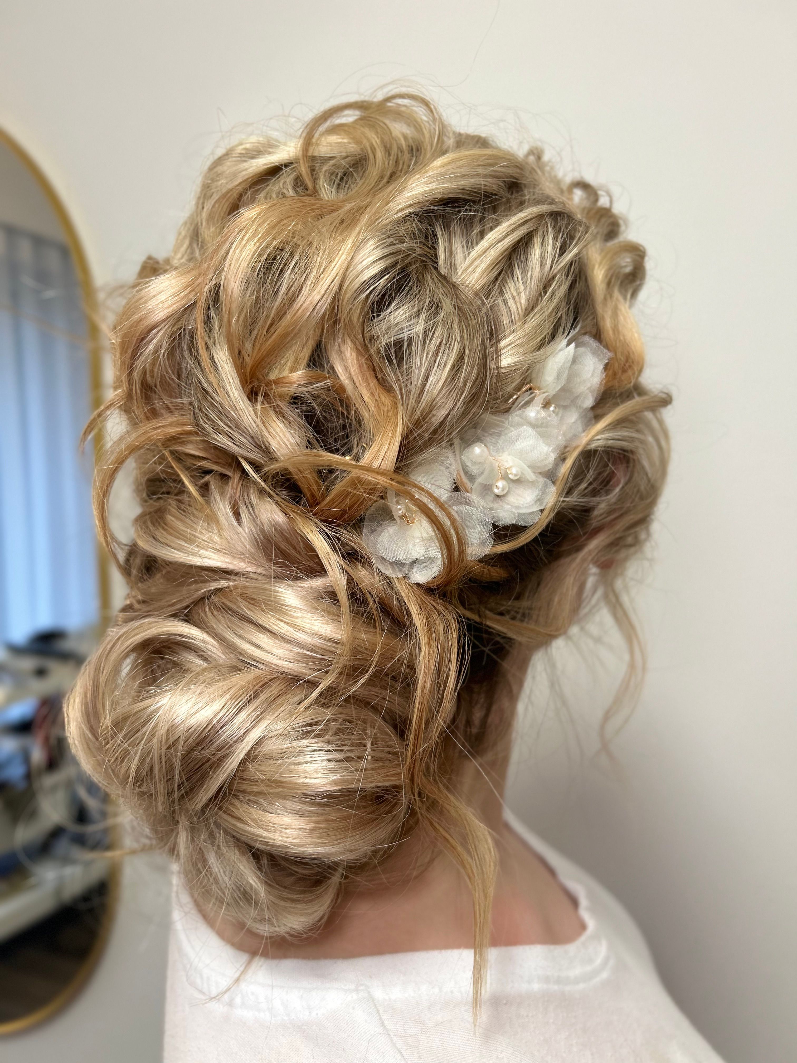 Alice Paonessa — Special Event Styling ONESHOT Hair Awards entry