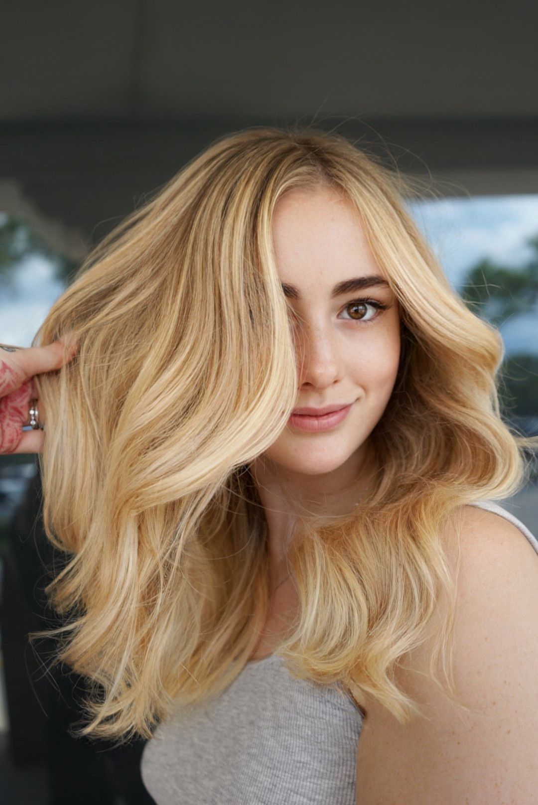 Kayla Moots — Blondes ONESHOT Hair Awards entry
