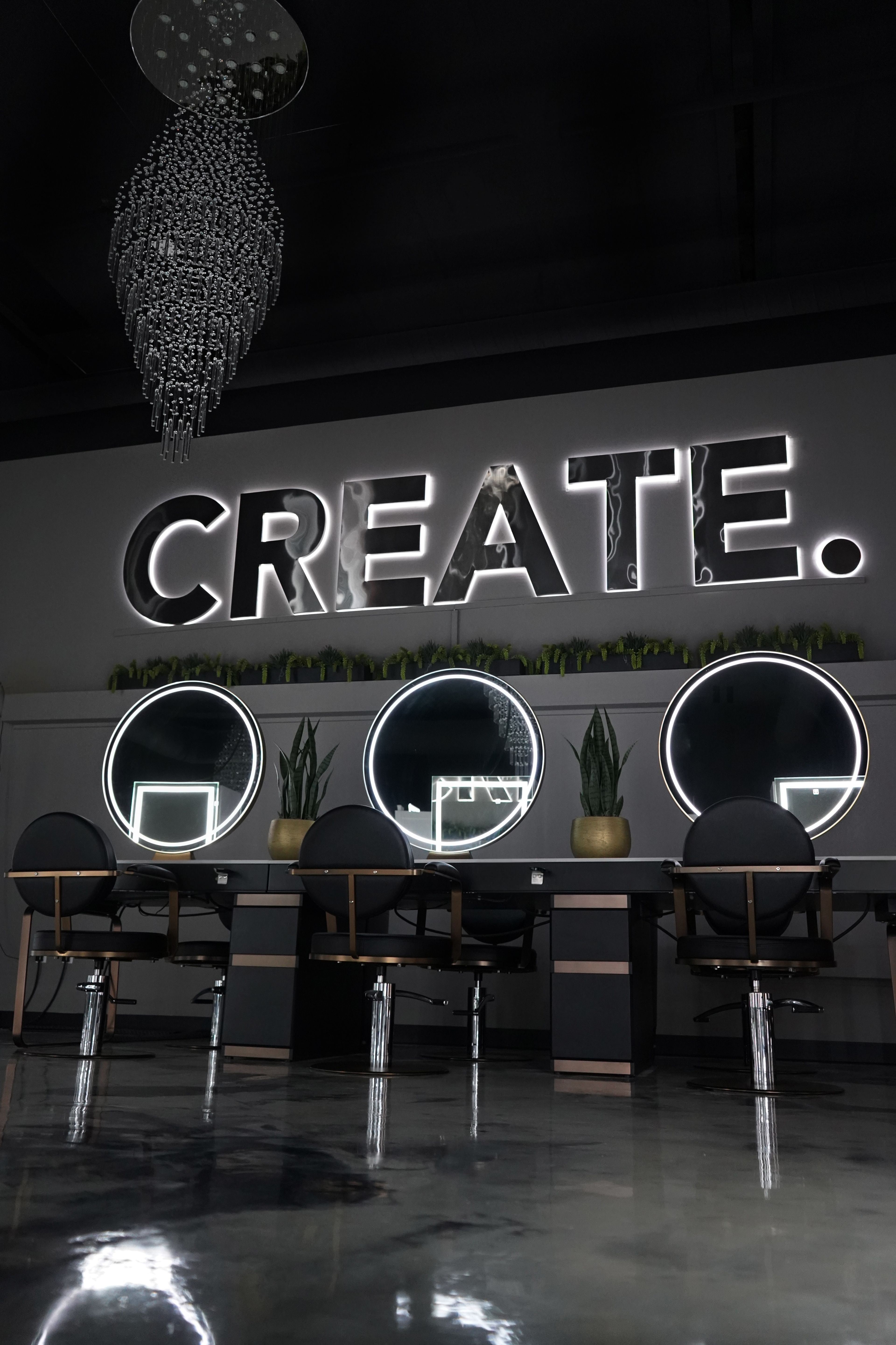 Kaylee Donovan — Salon Decor ONESHOT Hair Awards entry