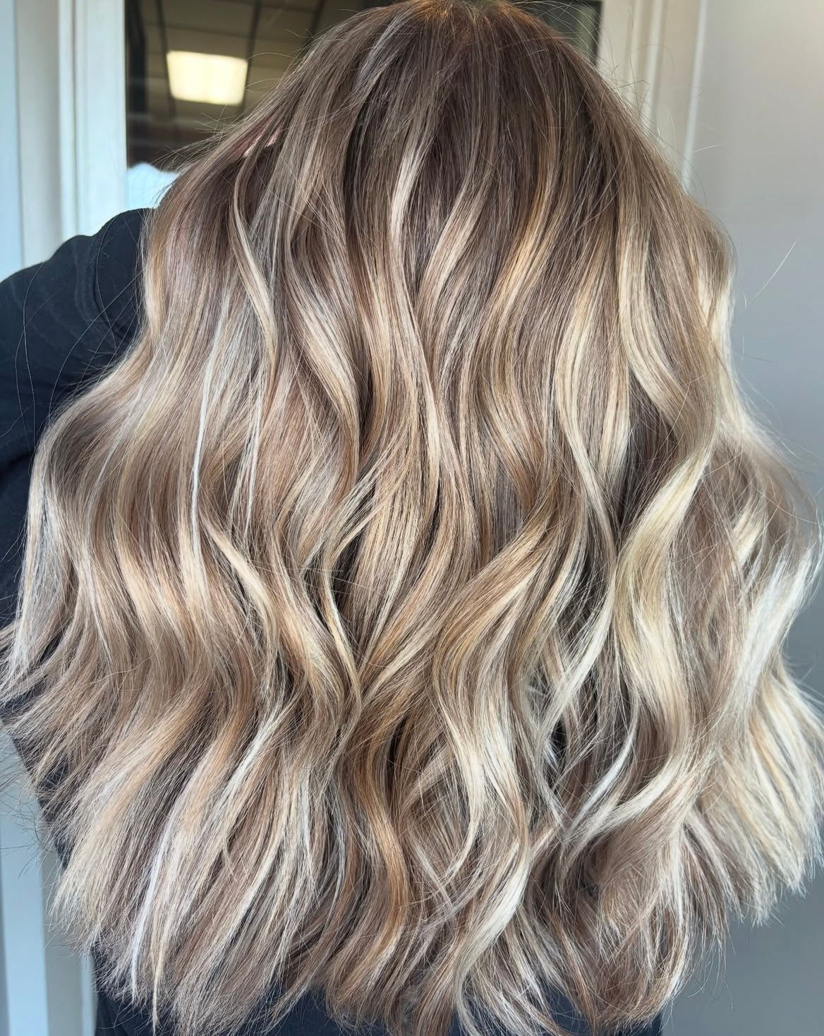 Sarah Adams — Blondes ONESHOT Hair Awards entry