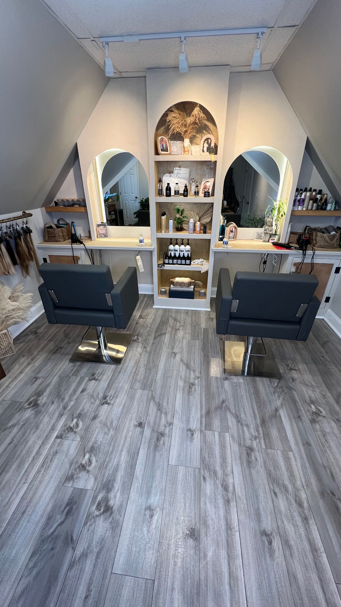 Anjelica Pantopoulos — Suite Decor ONESHOT Hair Awards entry