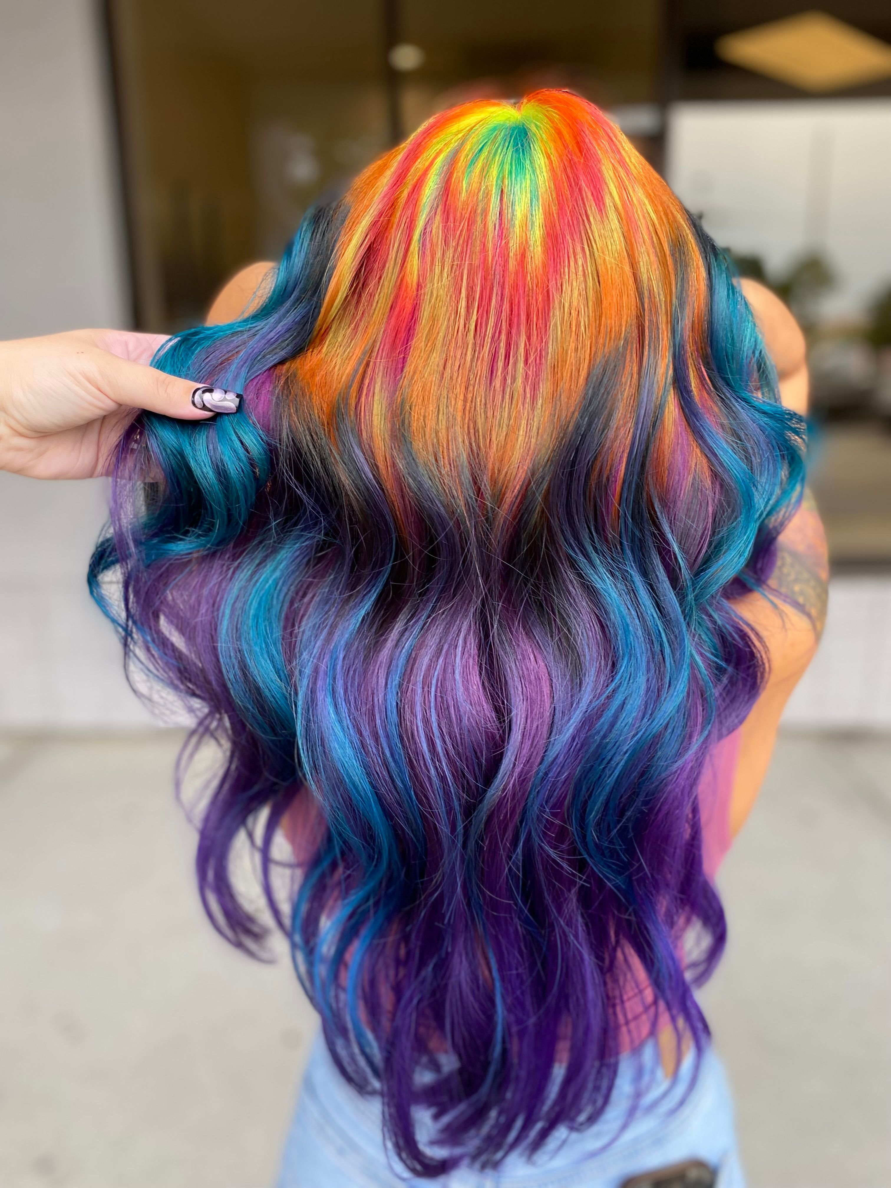 Mia Malchow — Creative Color ONESHOT Hair Awards entry