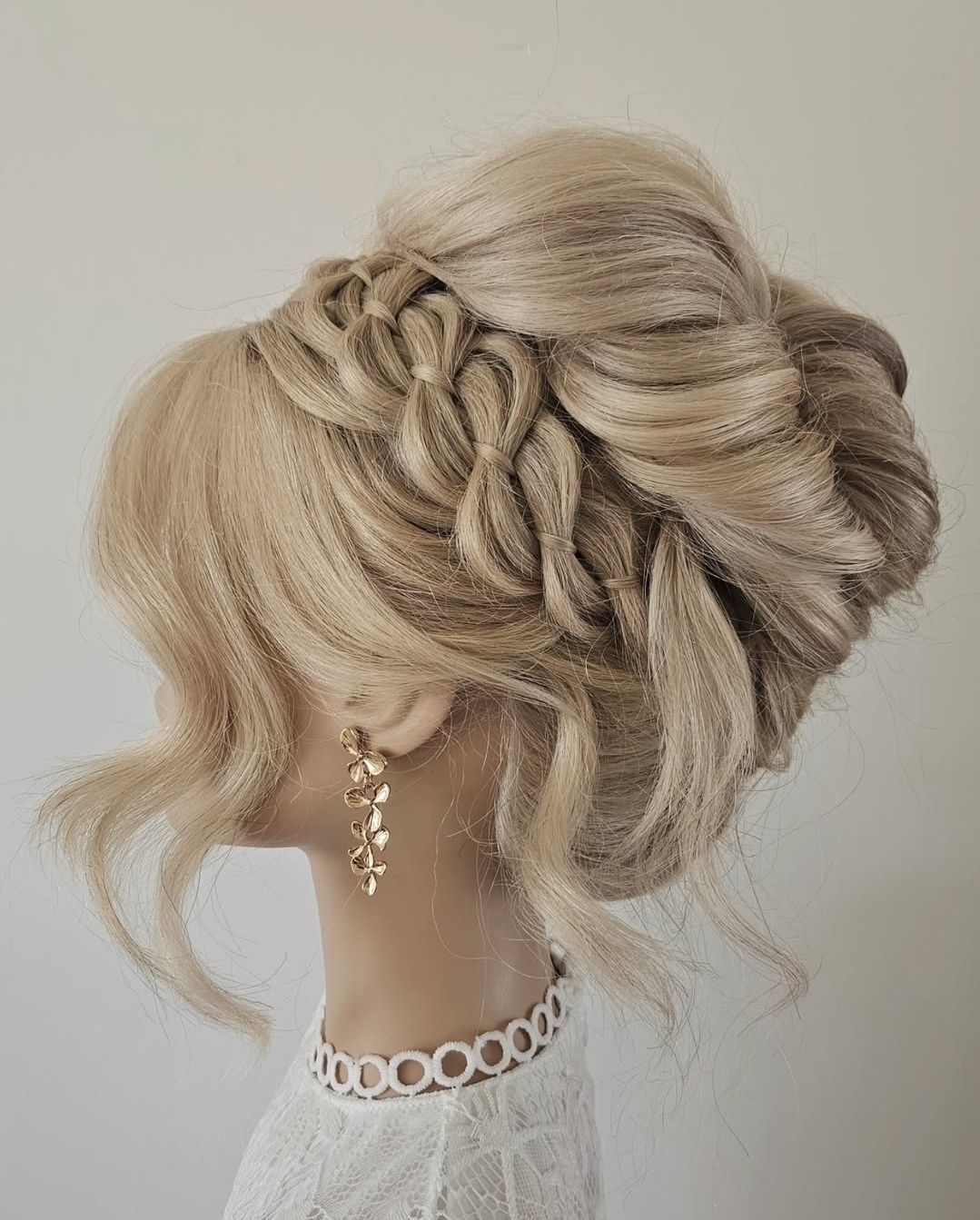 Kirby Makrevski — Special Event Styling ONESHOT Hair Awards entry