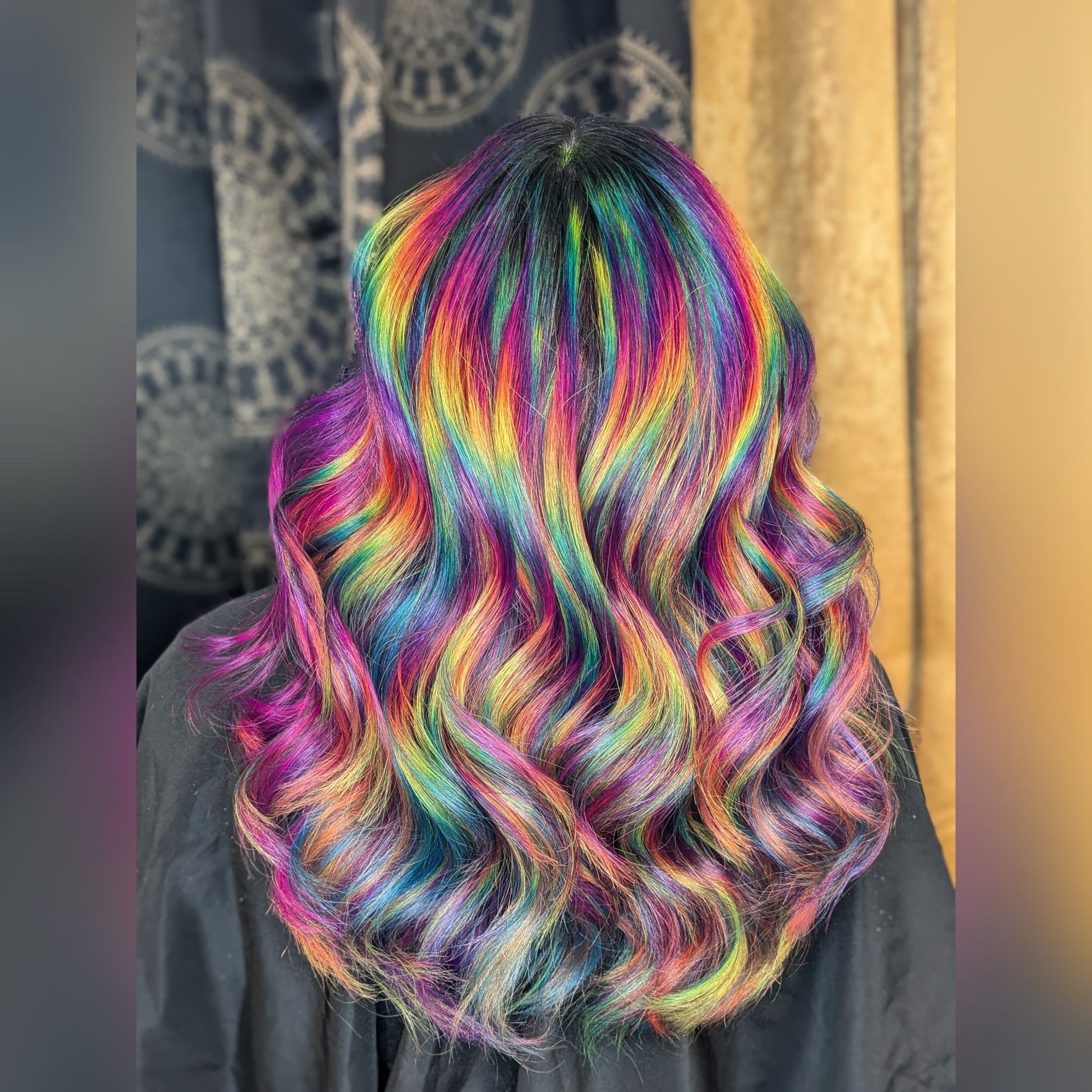 Melanie McConnell — Creative Color ONESHOT Hair Awards entry