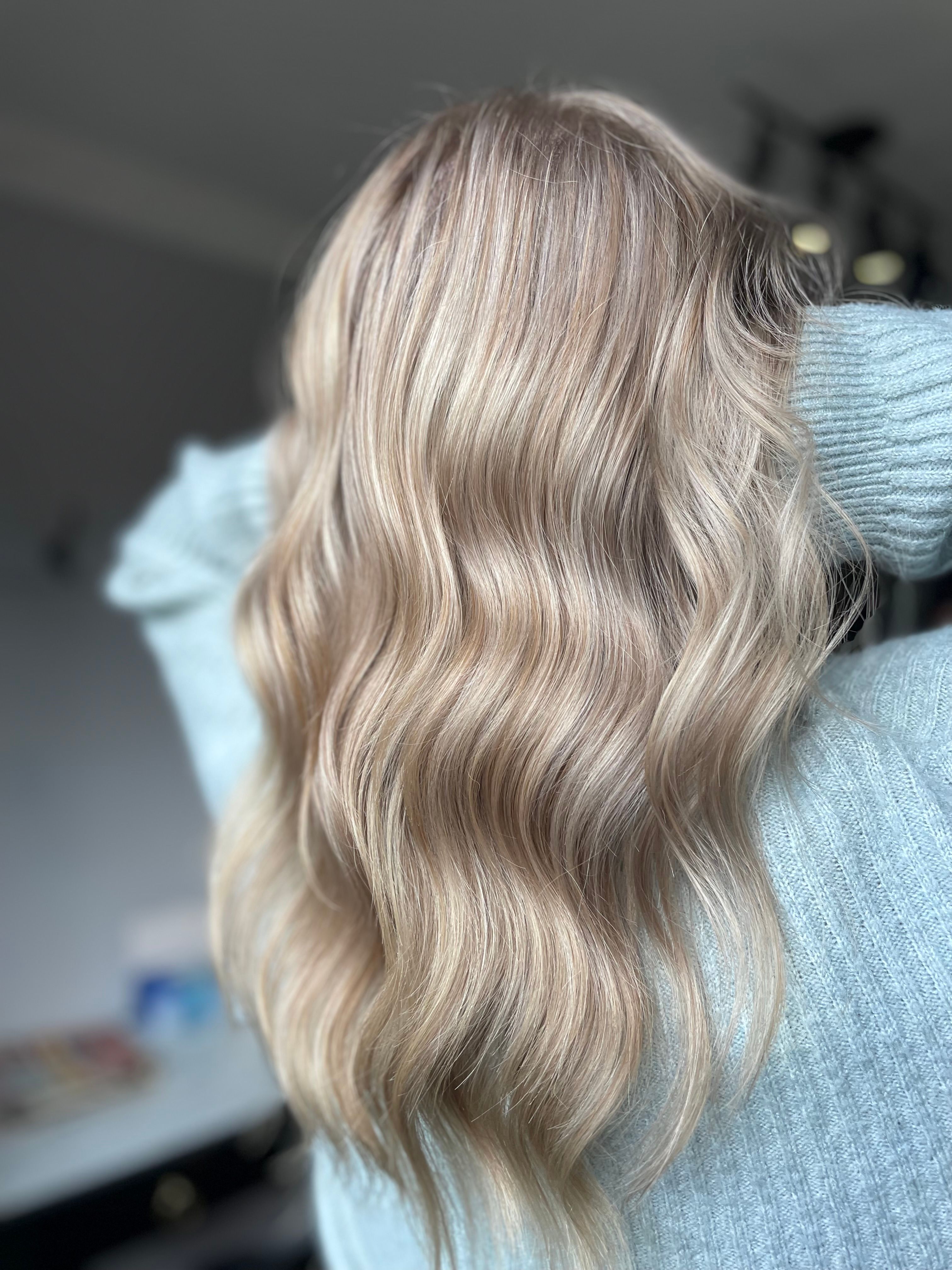 Selina Touesnard — Blondes ONESHOT Hair Awards entry
