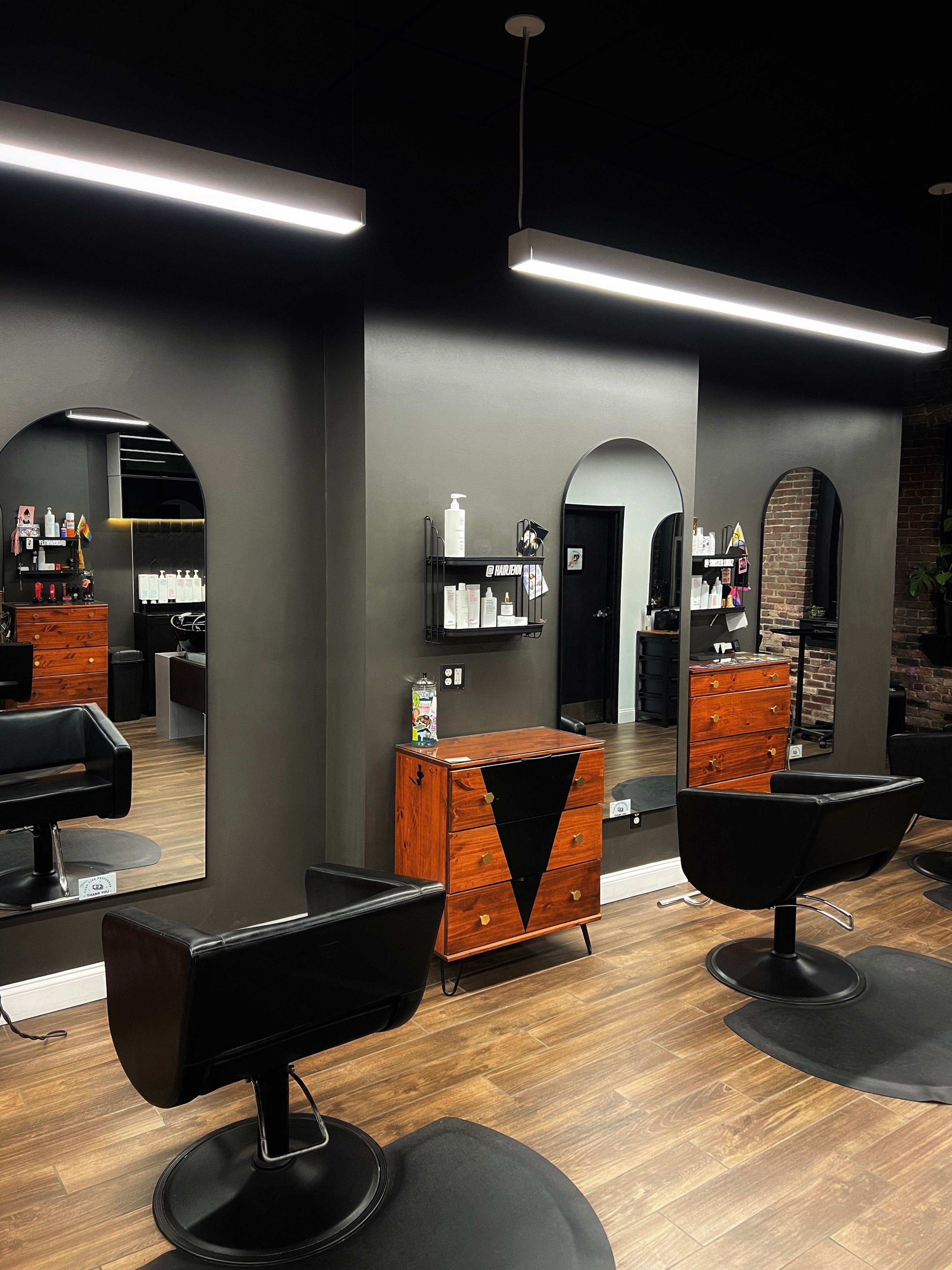 Sam Kane — Salon Decor ONESHOT Hair Awards entry