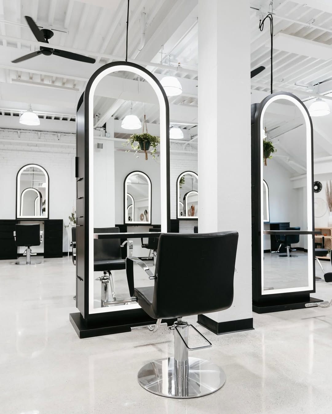 Sean Bibeau — Salon Decor ONESHOT Hair Awards entry