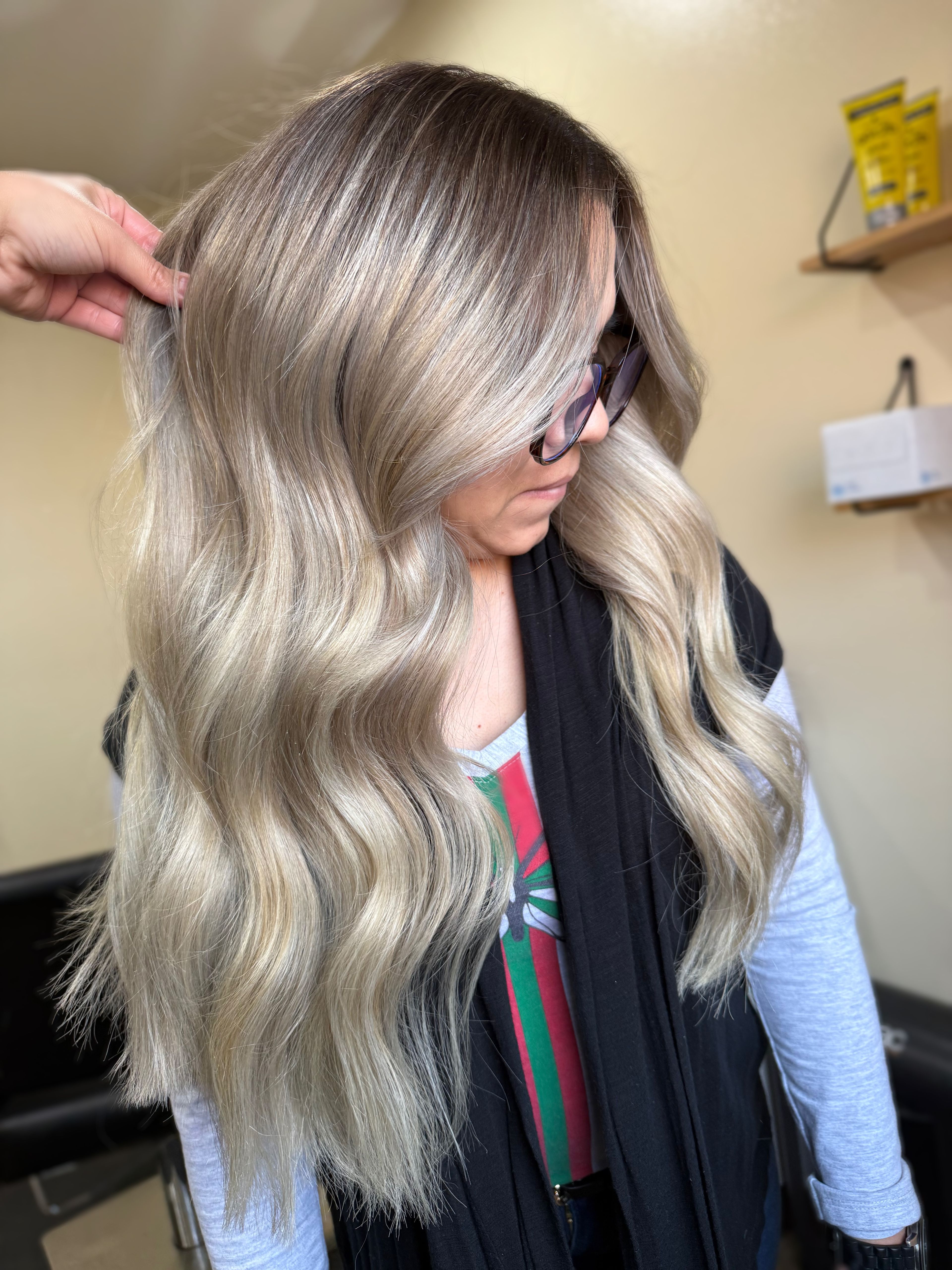 Tania Garcia — Cool Balayage ONESHOT Hair Awards entry