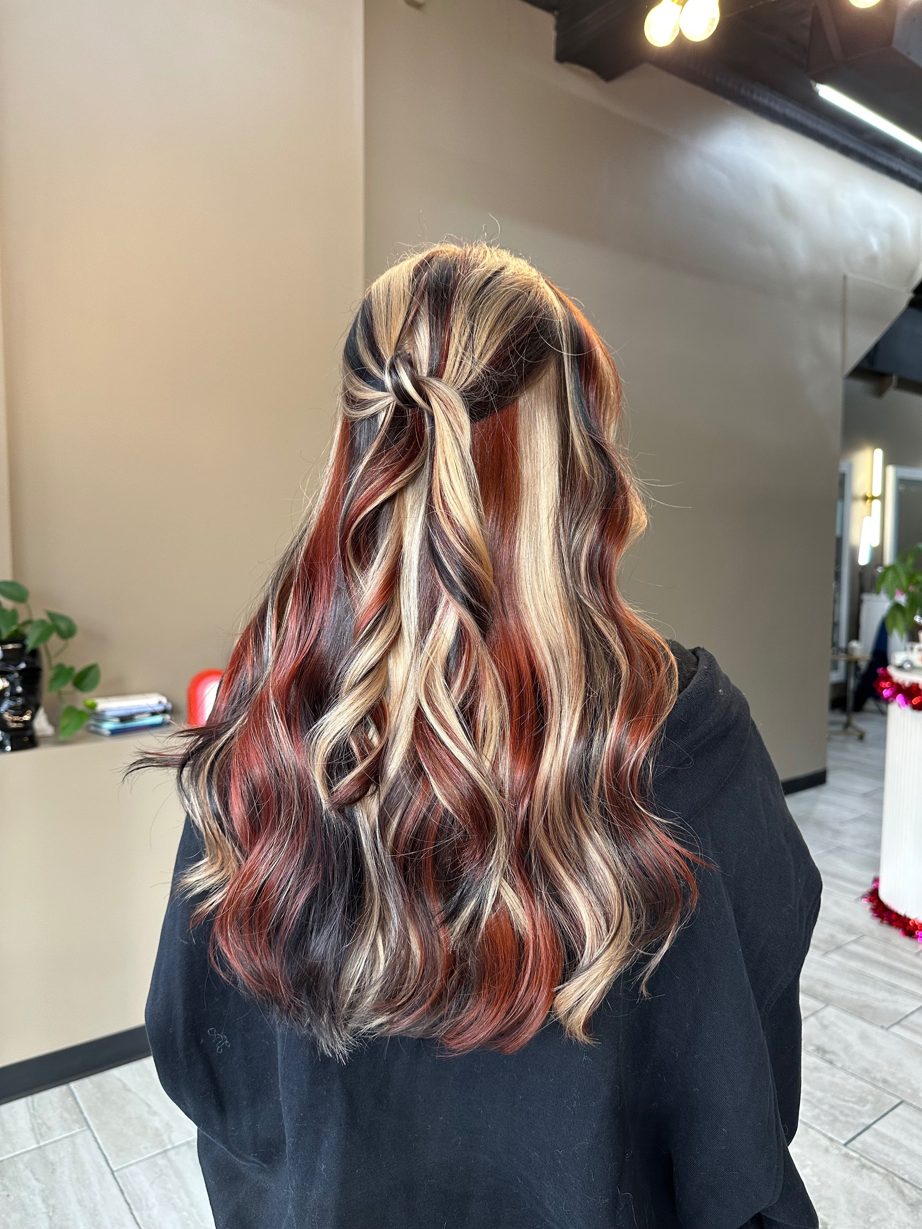 Olivia Budny — Creative Color ONESHOT Hair Awards entry