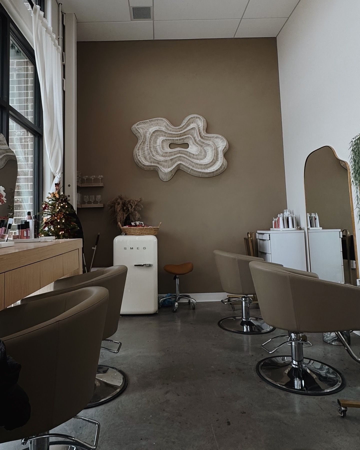 Cassy Farfour — Salon Decor ONESHOT Hair Awards entry