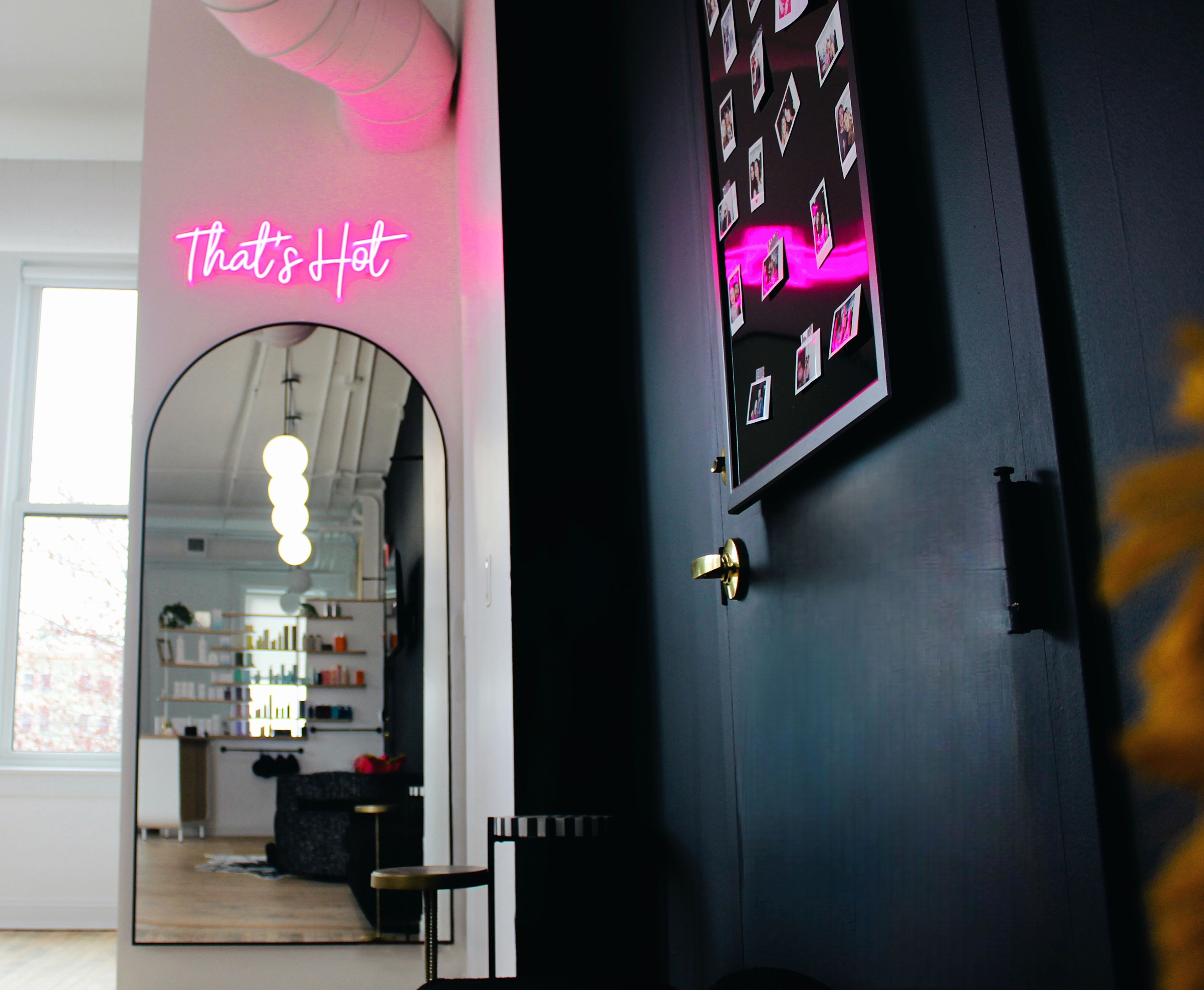 Julie Lindstrom — Salon Decor ONESHOT Hair Awards entry