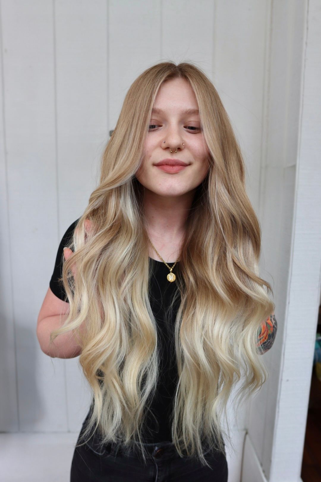 Alexa Pettit — Blondes ONESHOT Hair Awards entry