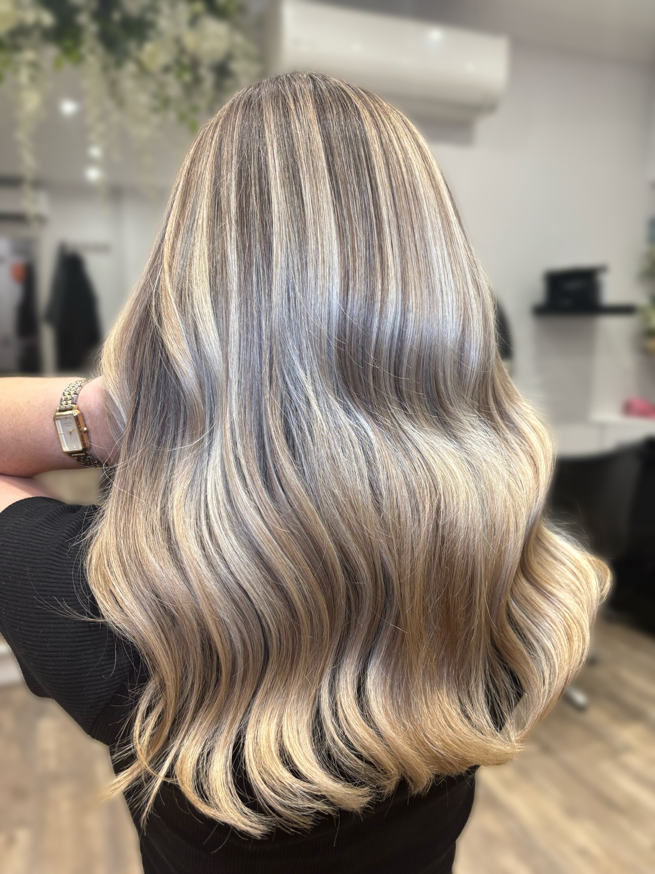Molly Mae Partridge-Cook — Cool Balayage ONESHOT Hair Awards entry