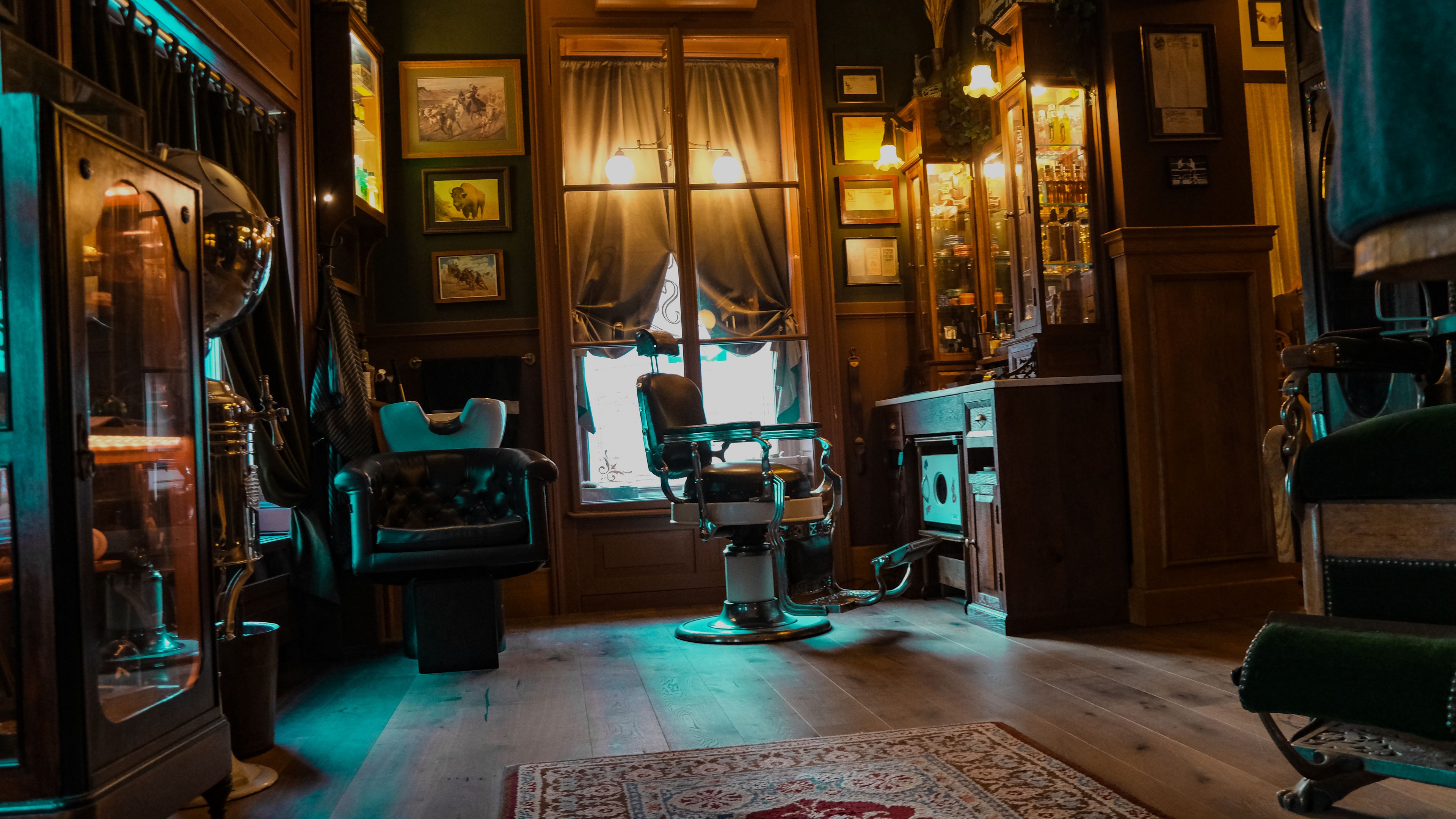 Florian Zizkovsky — Suite Decor ONESHOT Hair Awards entry