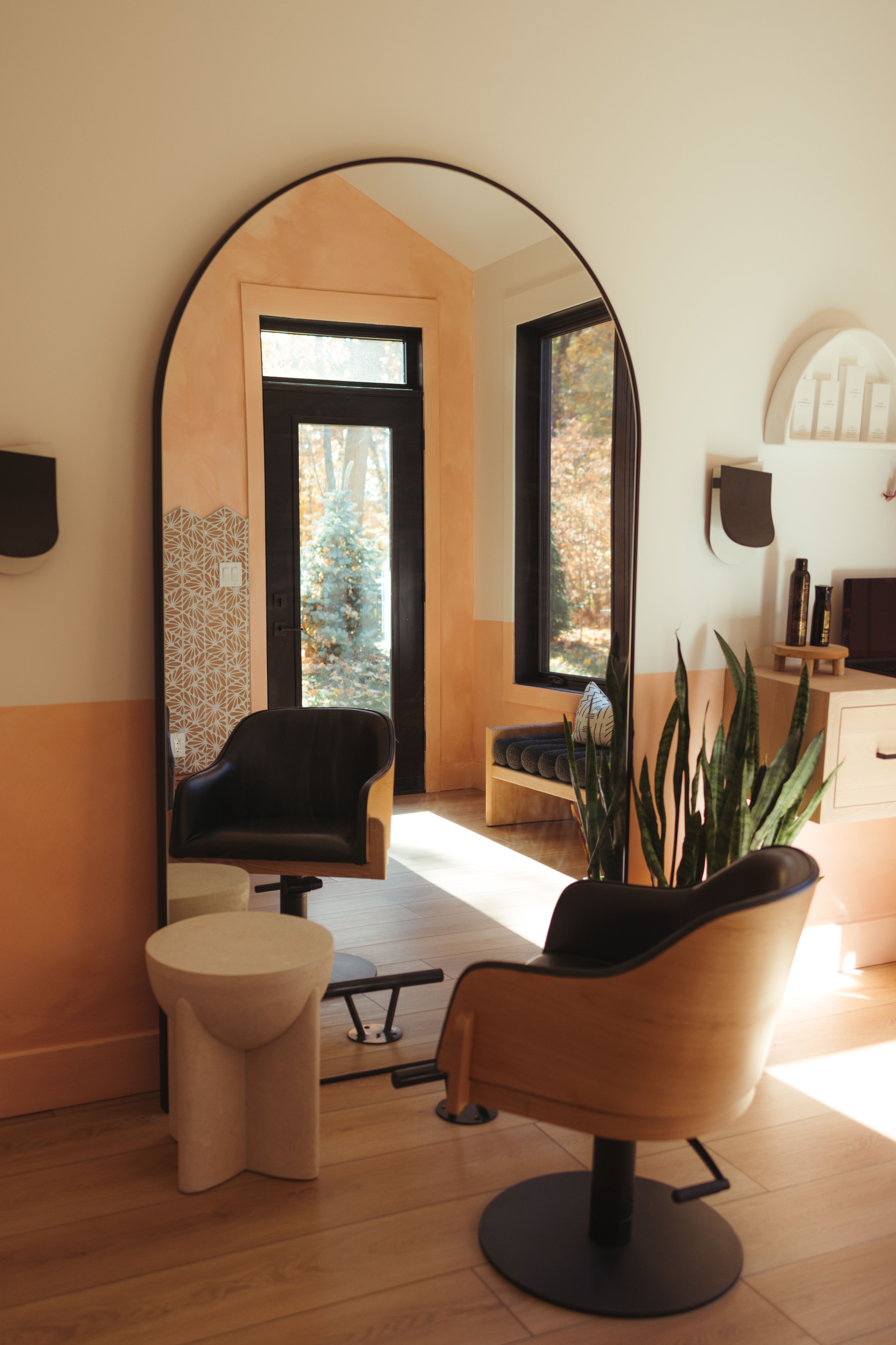 Joanne Laton — Suite Decor ONESHOT Hair Awards entry