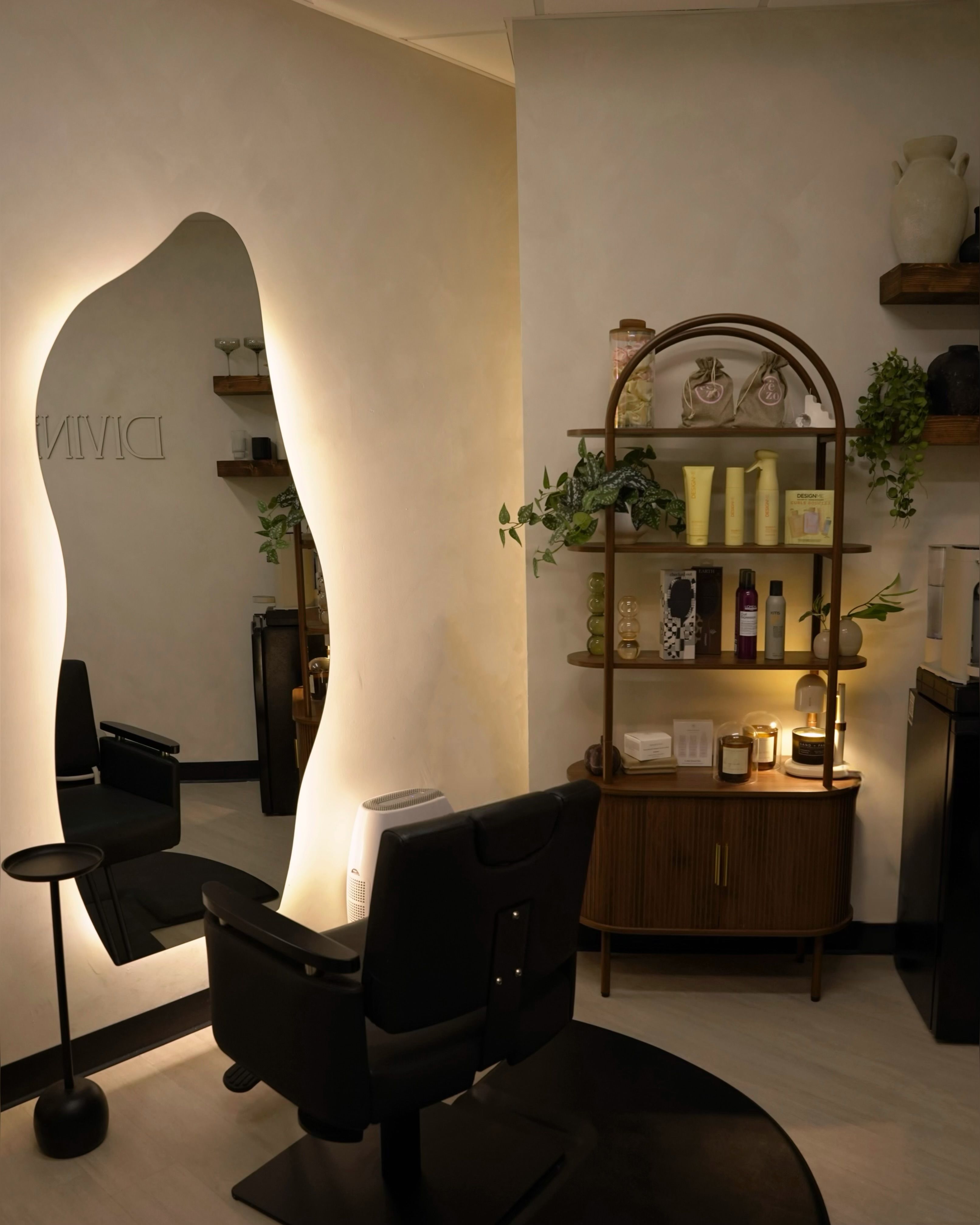 Jacquie DeMeno — Suite Decor ONESHOT Hair Awards entry