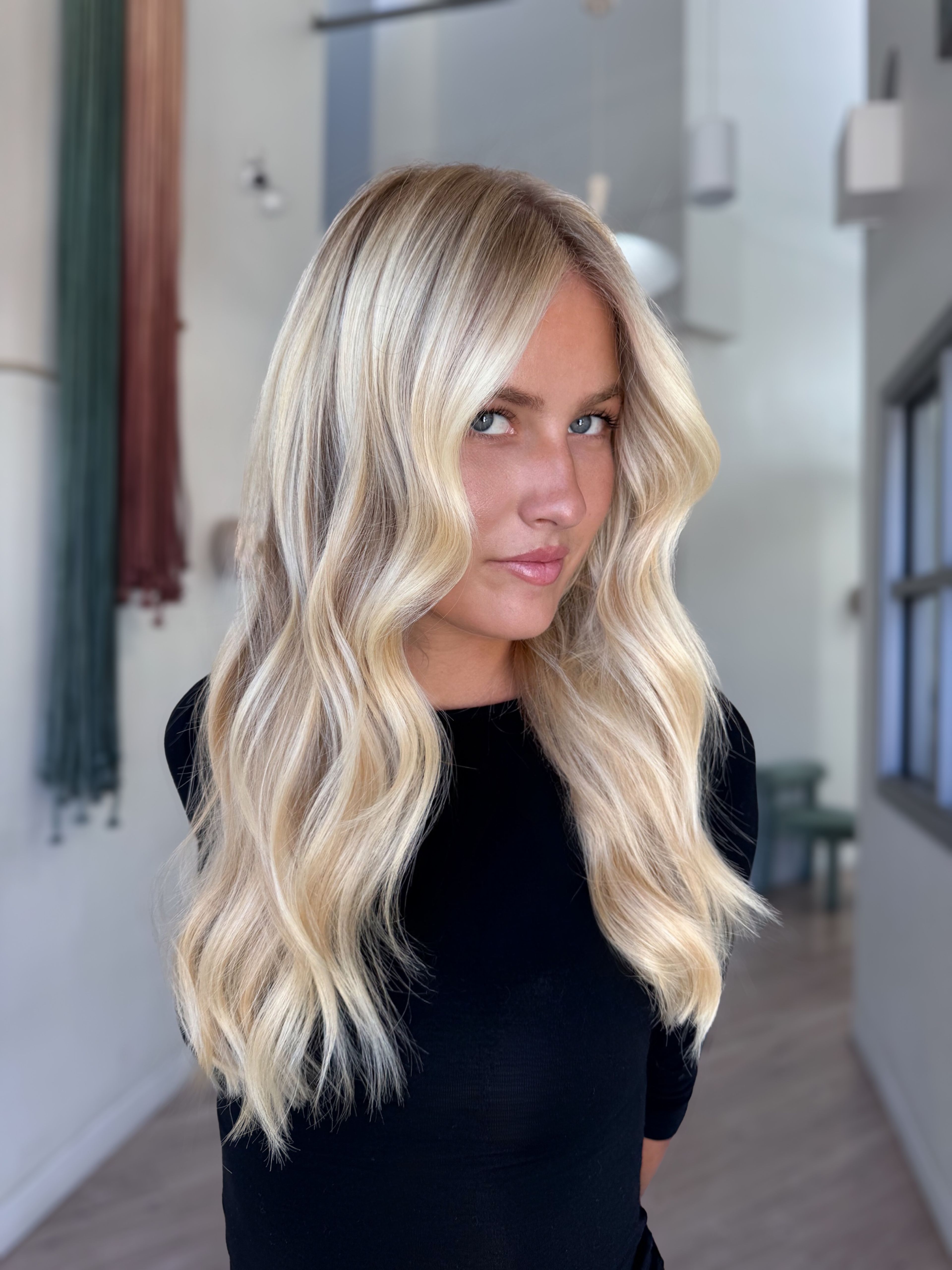 Summer Labayen — Blondes ONESHOT Hair Awards entry
