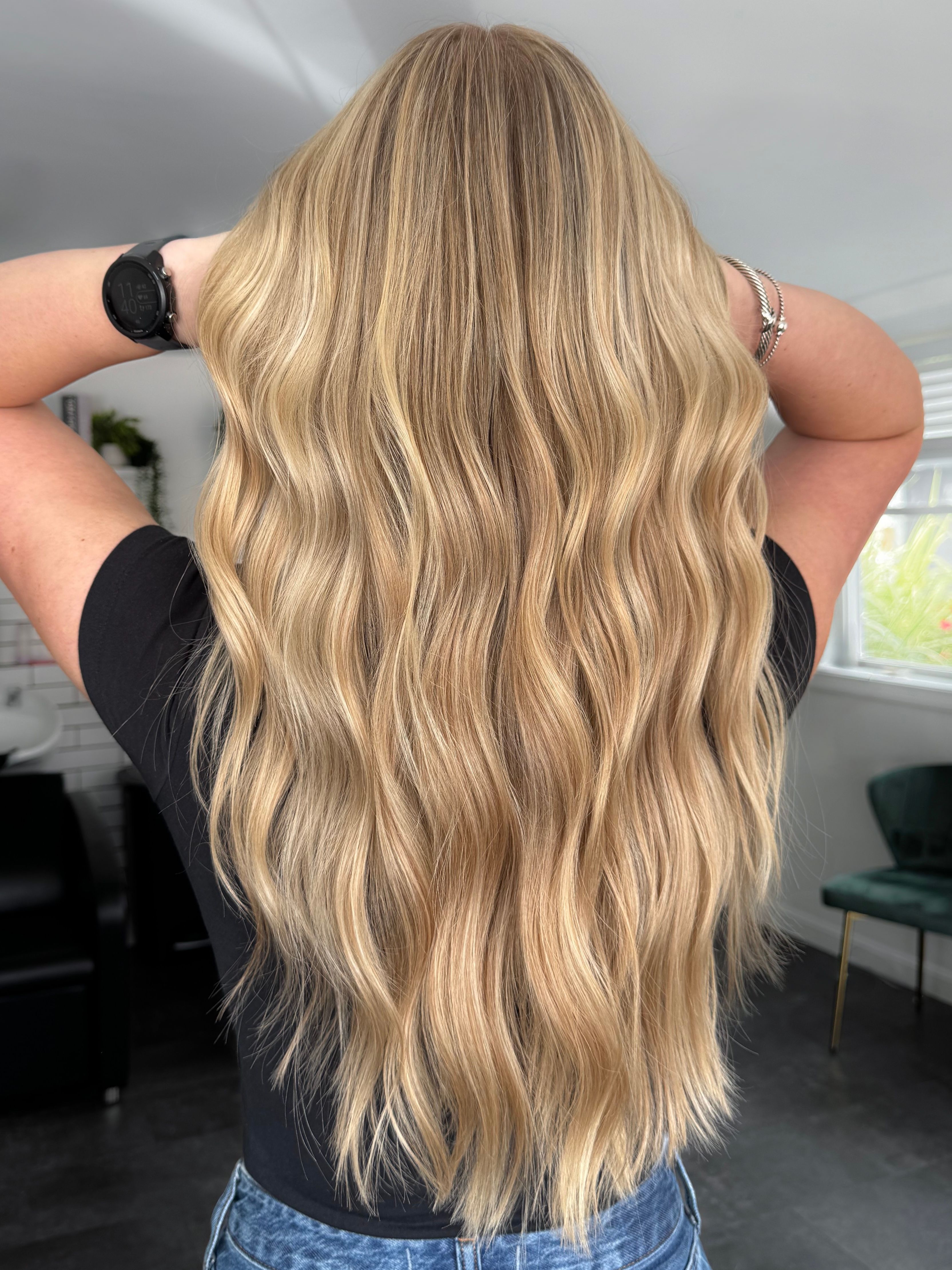 Taylor Dellatorre — Blondes ONESHOT Hair Awards entry