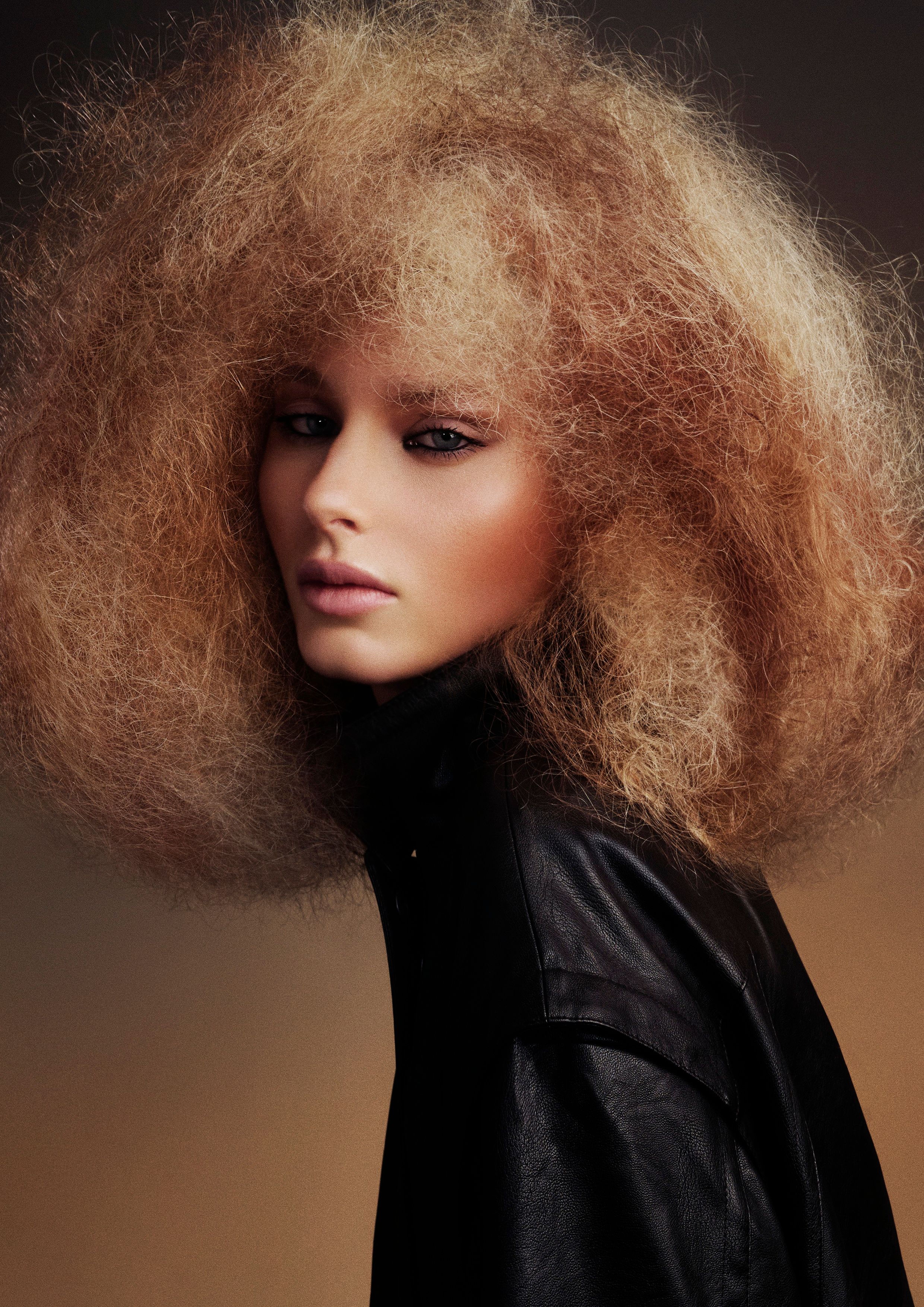 Jaimme-Lee Hallgath — Texture Shot ONESHOT Hair Awards entry