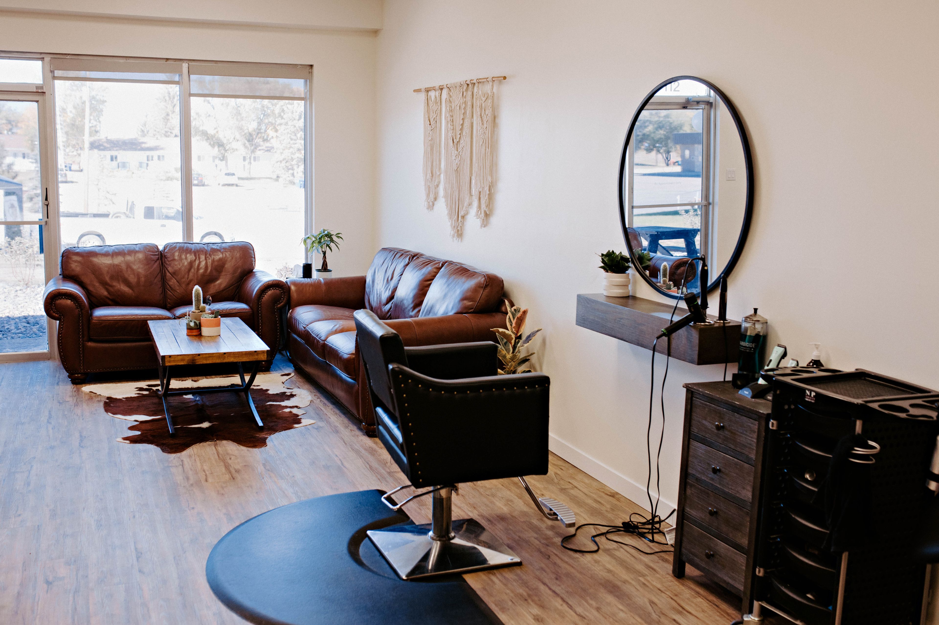 Danielle Dietrick — Suite Decor ONESHOT Hair Awards entry