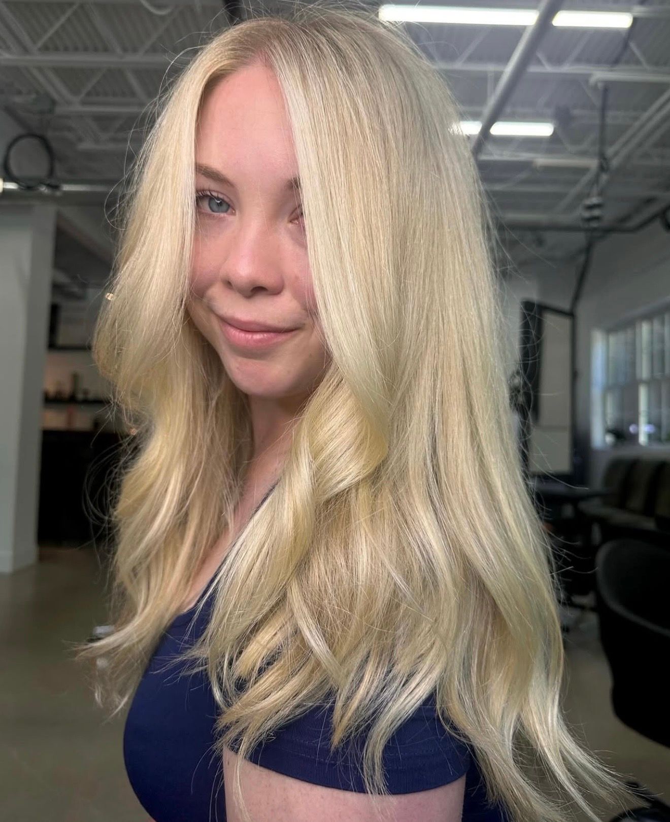 Emily Moran — Blondes ONESHOT Hair Awards entry