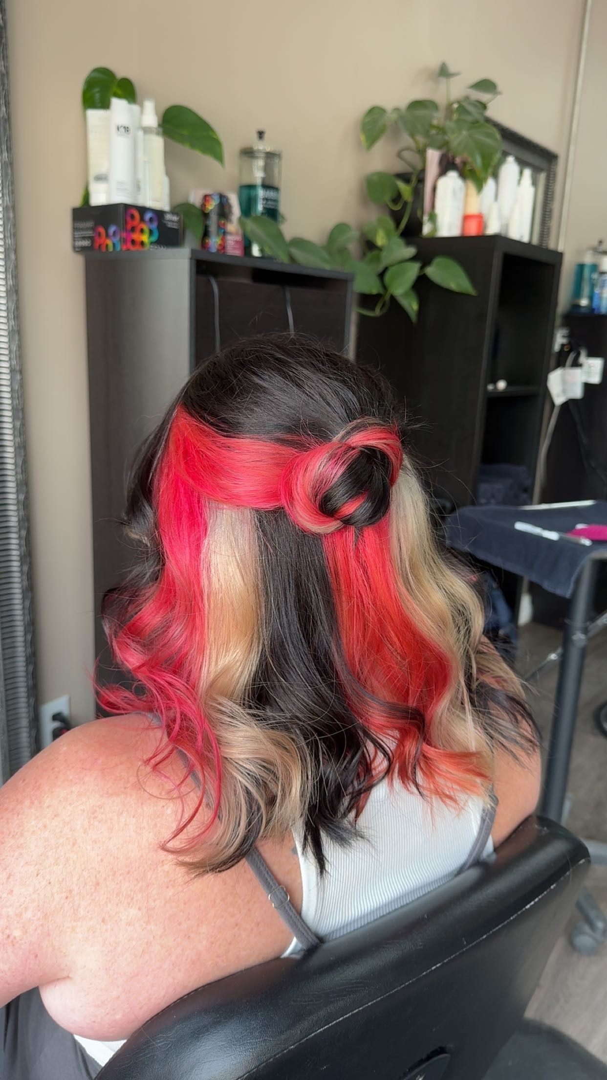 Kayla Kennedy — Color Blocking ONESHOT Hair Awards entry