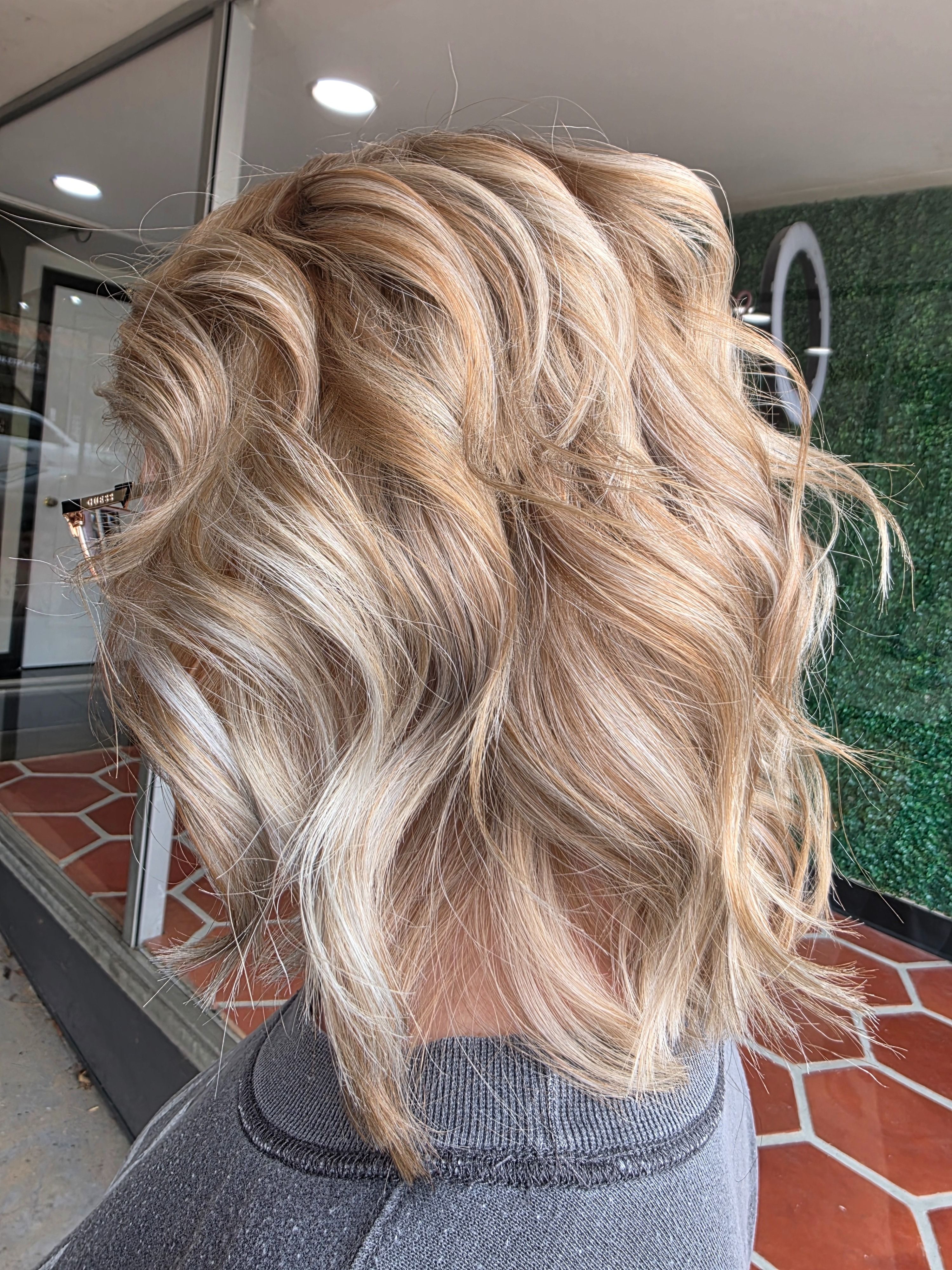 Makayla Hildebrandt — Hair Color Collection ONESHOT Hair Awards entry