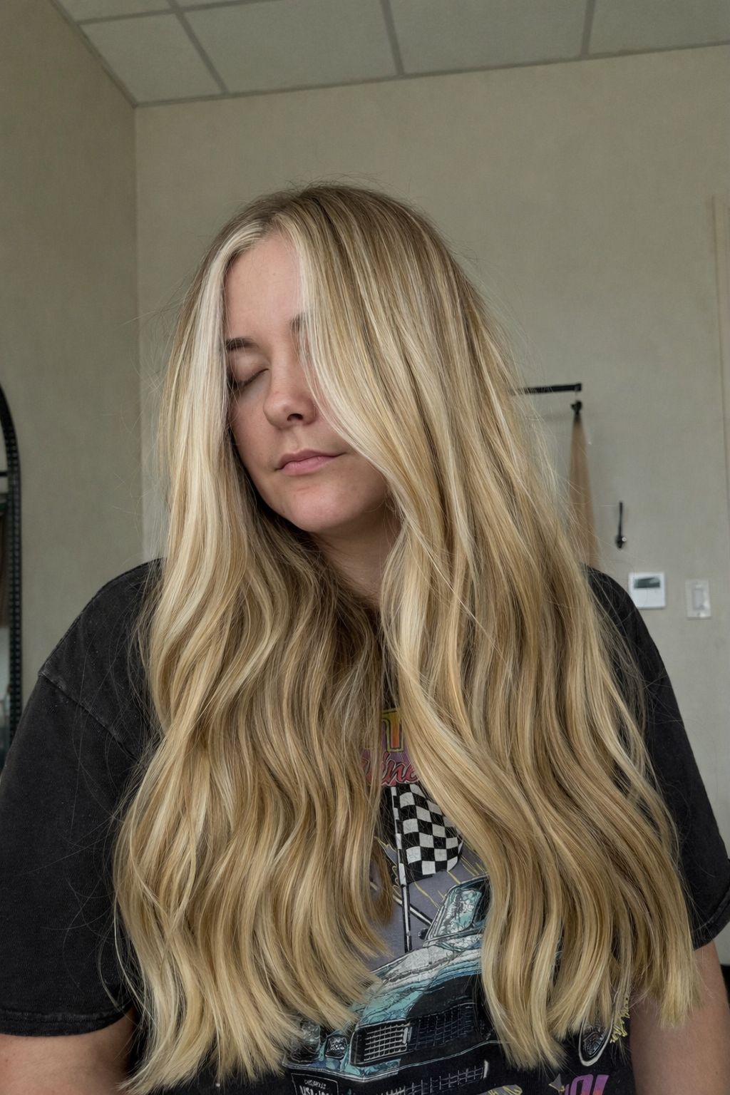 Carly Murphy — Blondes ONESHOT Hair Awards entry