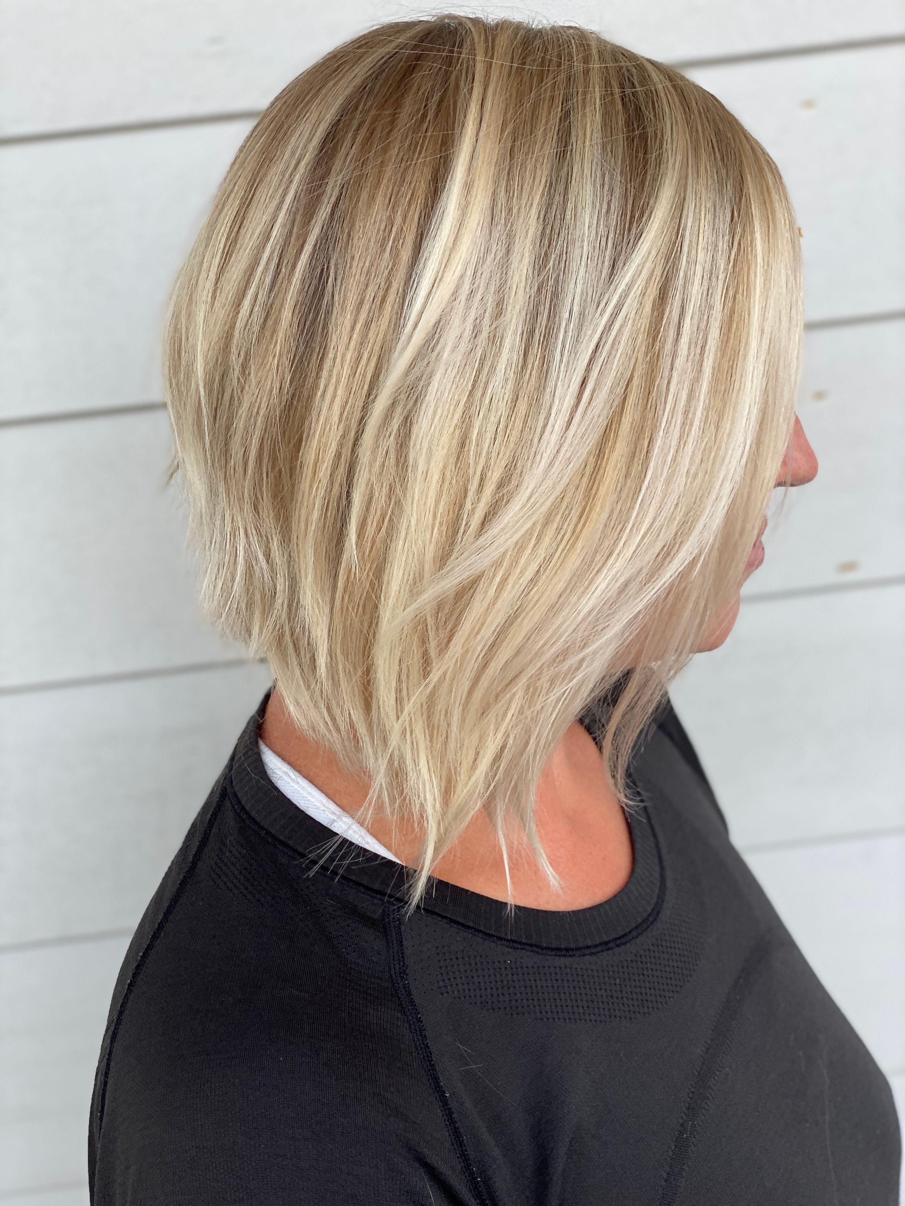 Leslie Amoriello — Bob/Lob ONESHOT Hair Awards entry