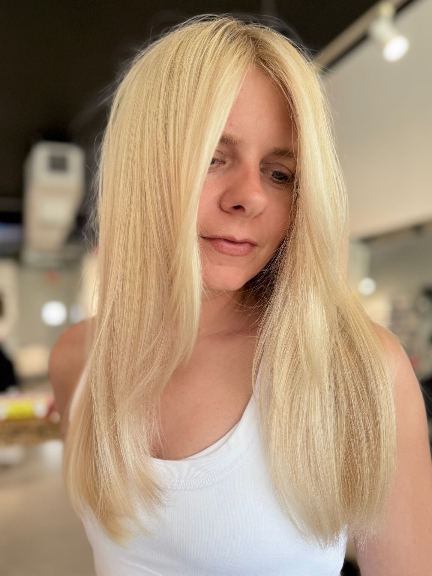 Lesleigh Aline — Blondes ONESHOT Hair Awards entry