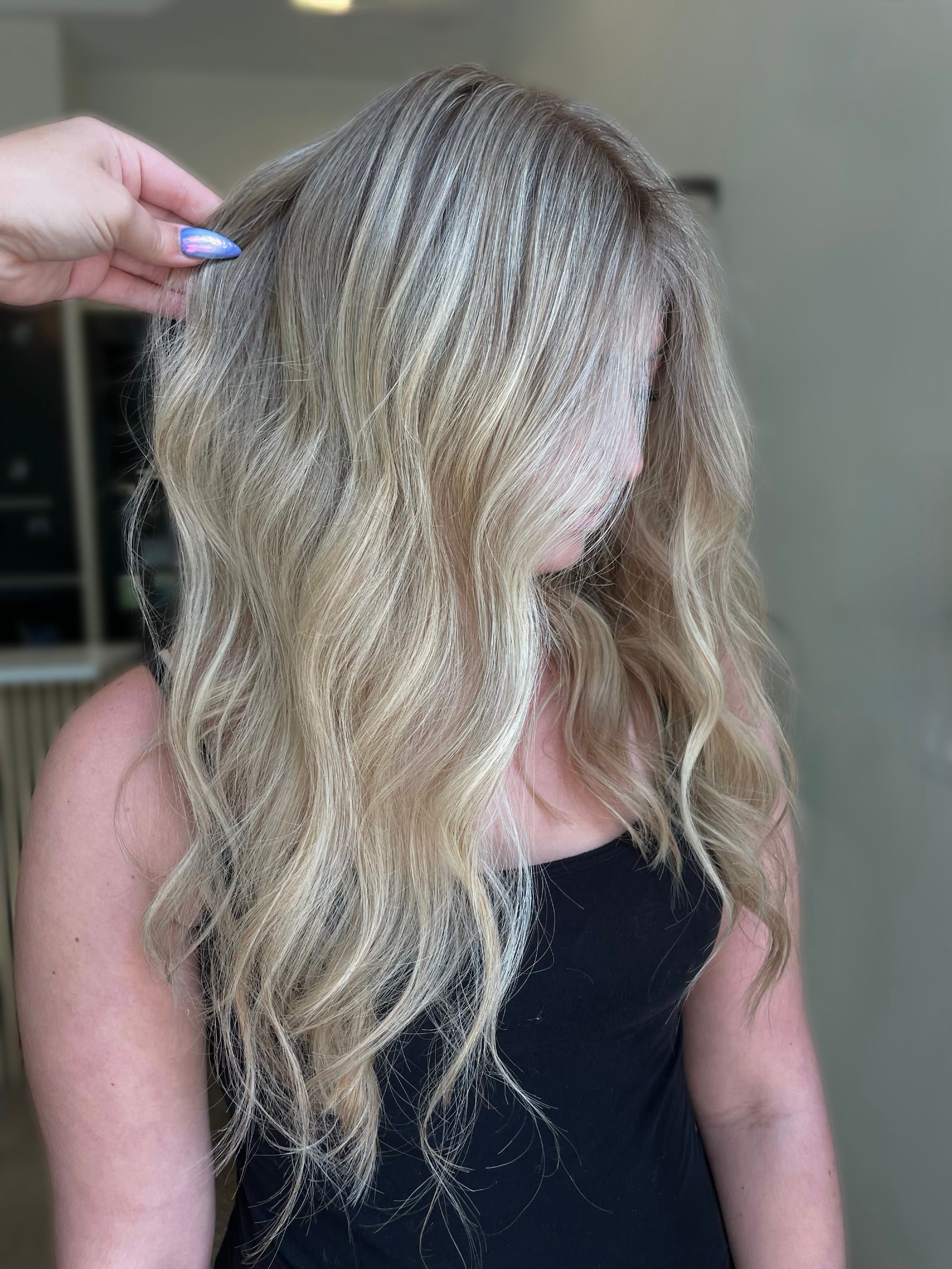 Mariah Johnson — Platinum ONESHOT Hair Awards entry
