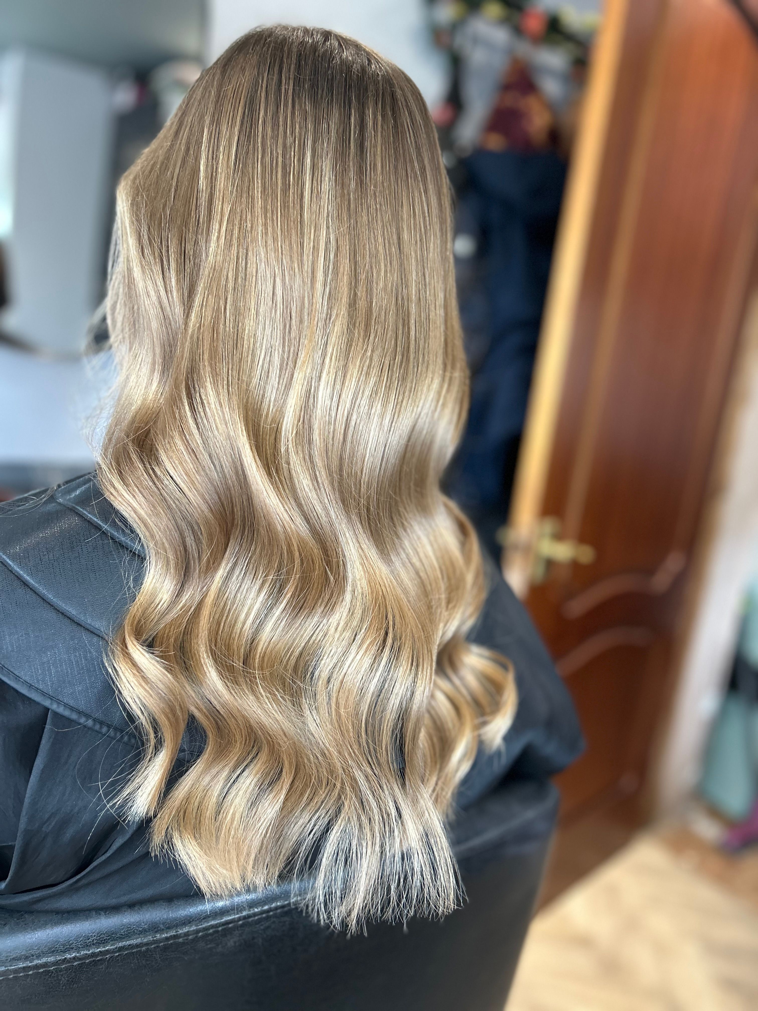 Chloe Bradford — Cool Balayage ONESHOT Hair Awards entry