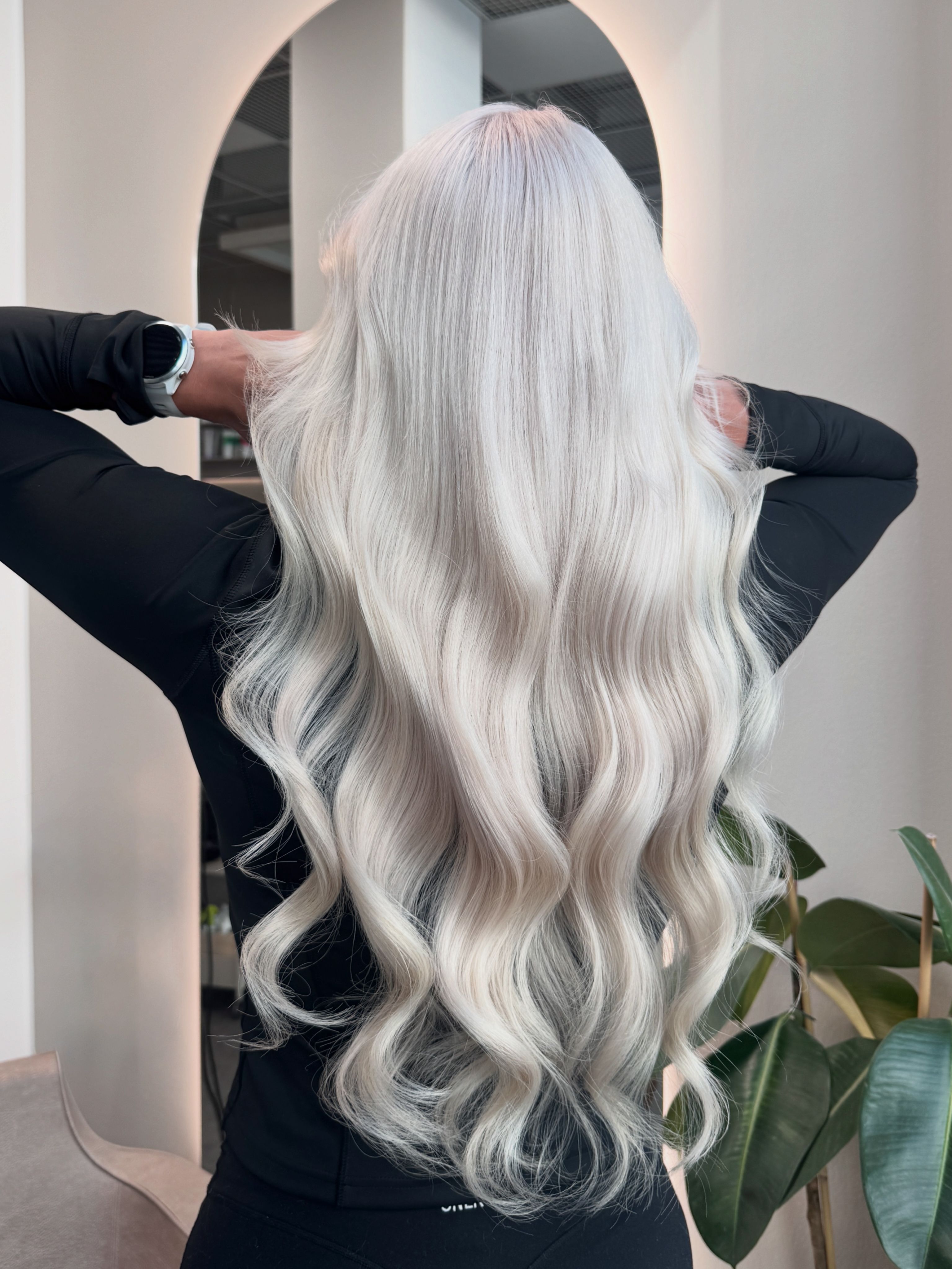 Nea Helevirta — Platinum ONESHOT Hair Awards entry