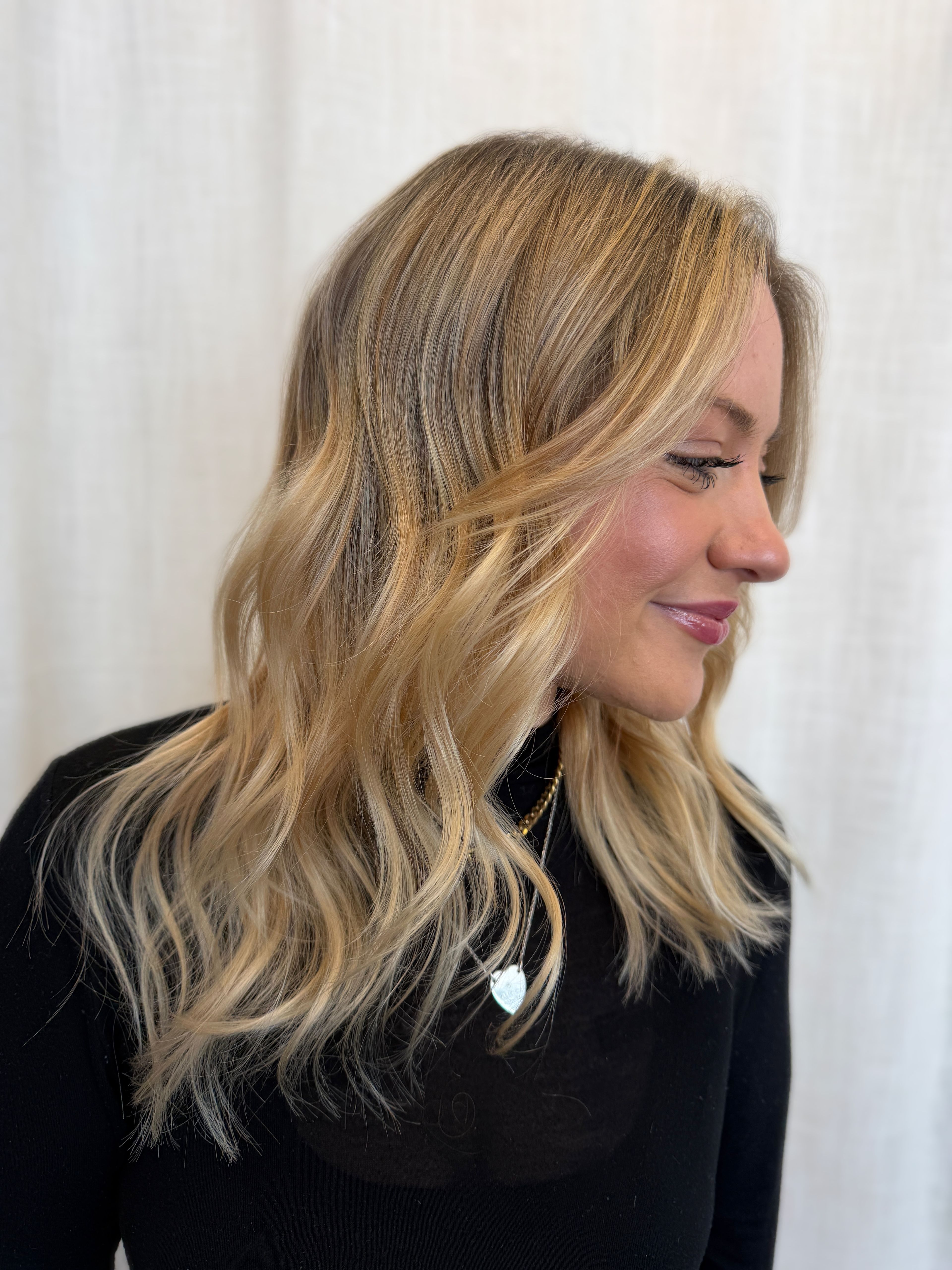 Britney Fahy — Blondes ONESHOT Hair Awards entry