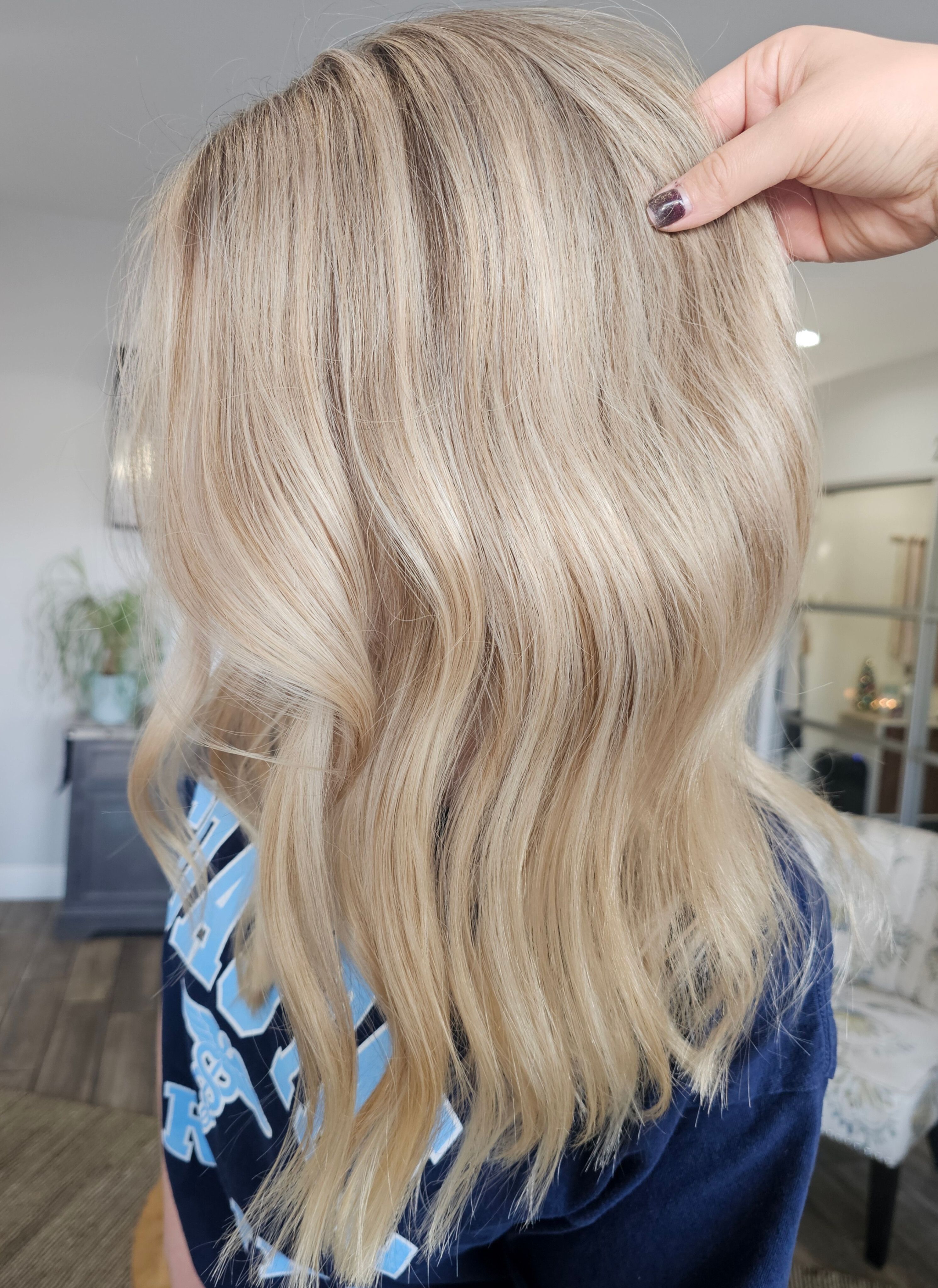 Kaydence Hebert — Blondes ONESHOT Hair Awards entry