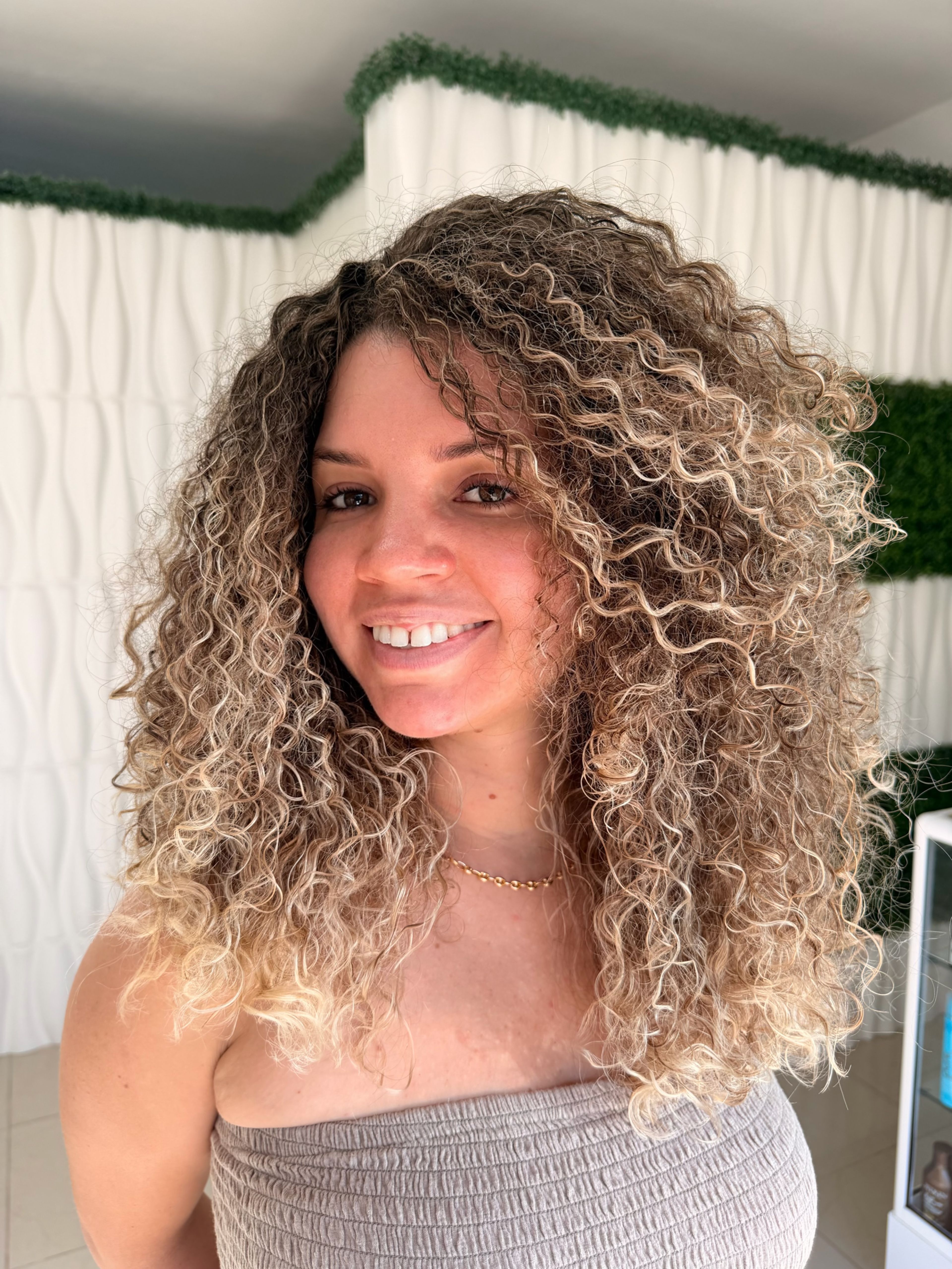 Bridelysmarie Trinidad Vélez — Natural Texture ONESHOT Hair Awards entry