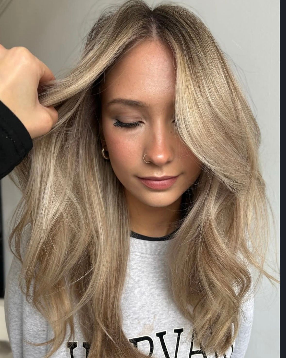 Kaitlyn Roberts — Blondes ONESHOT Hair Awards entry