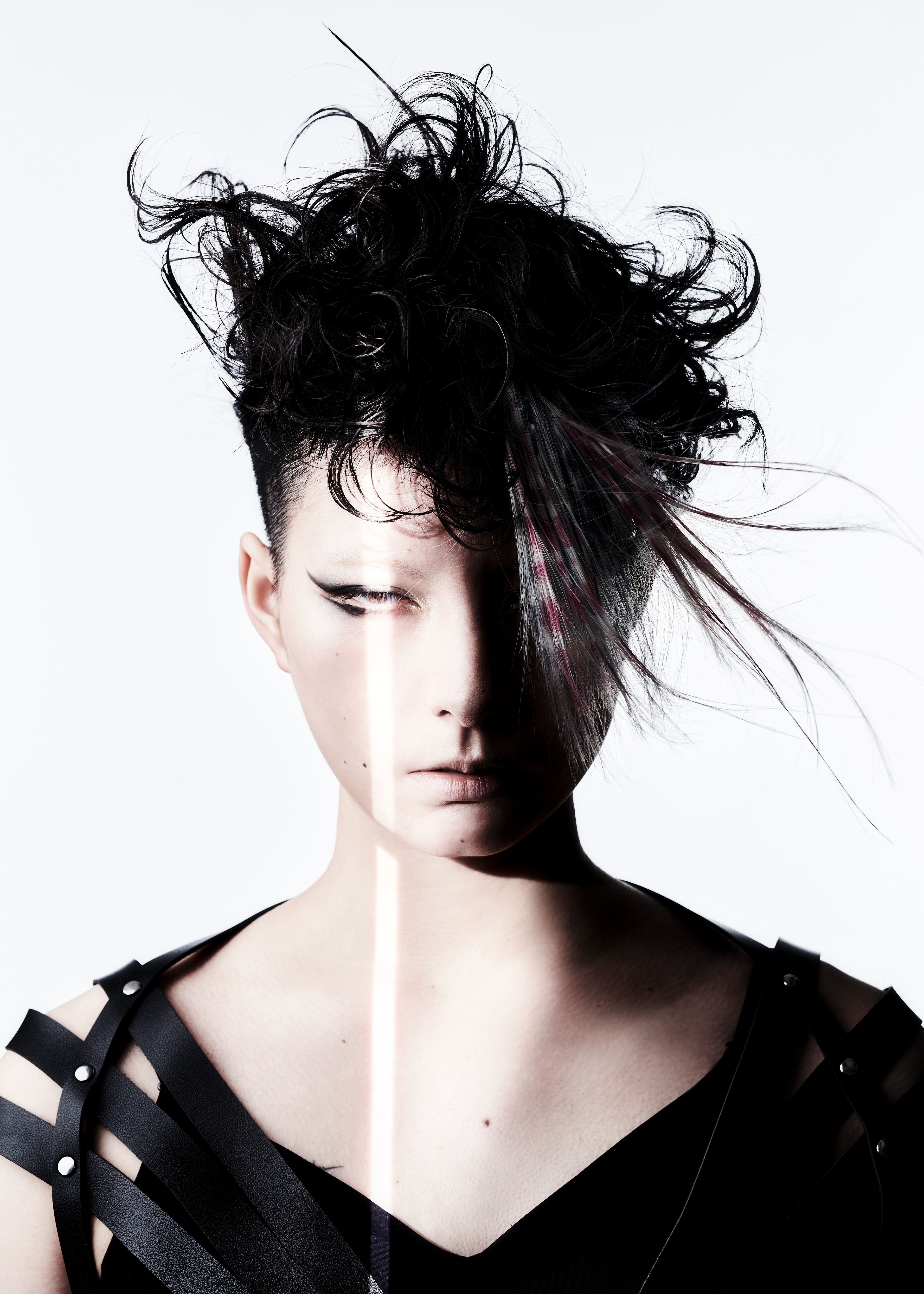 Kenta Uenishi — Avant-Garde Collection ONESHOT Hair Awards entry