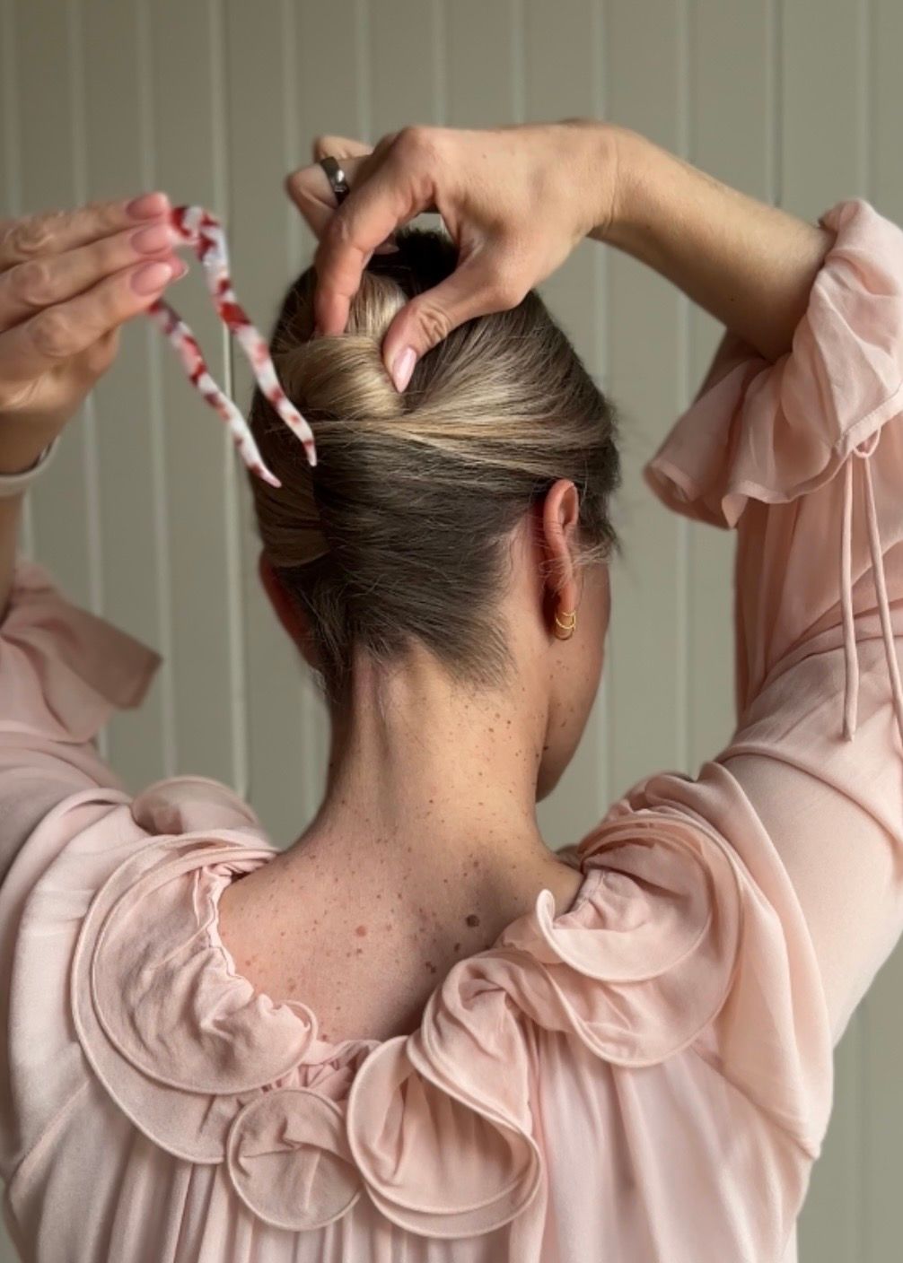 Anuschka Buysse — Styling Education Video ONESHOT Hair Awards entry