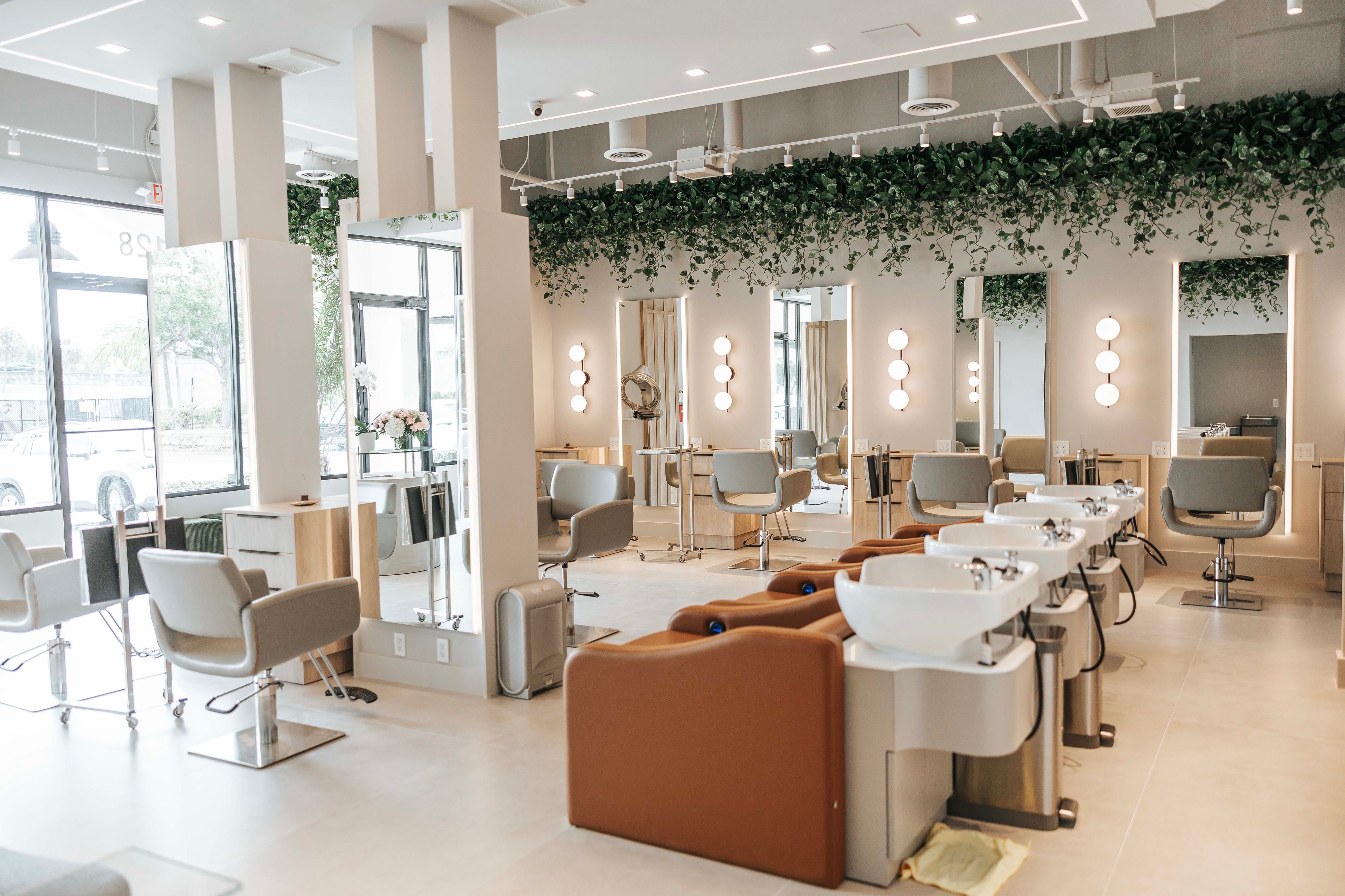 Camila Lemes — Salon Decor ONESHOT Hair Awards entry