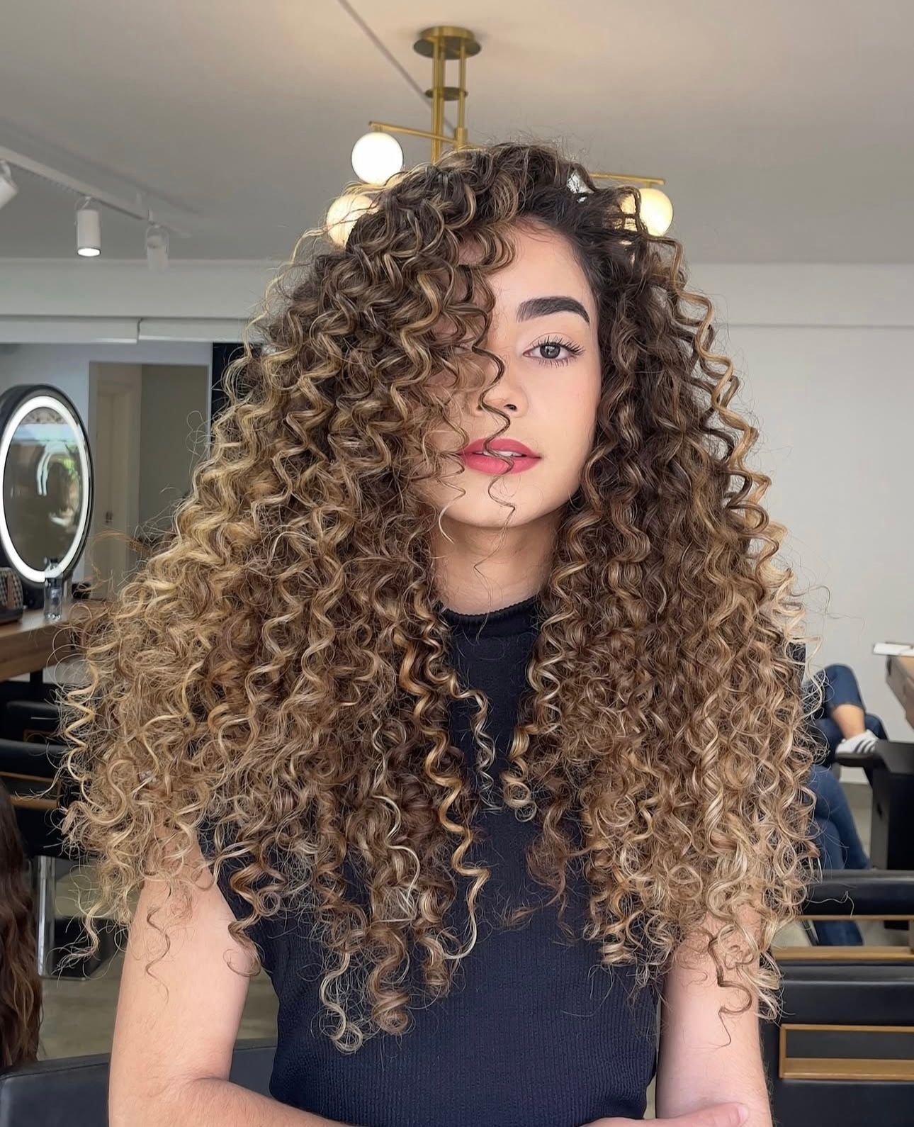 Thainara Avelar — Natural Texture ONESHOT Hair Awards entry