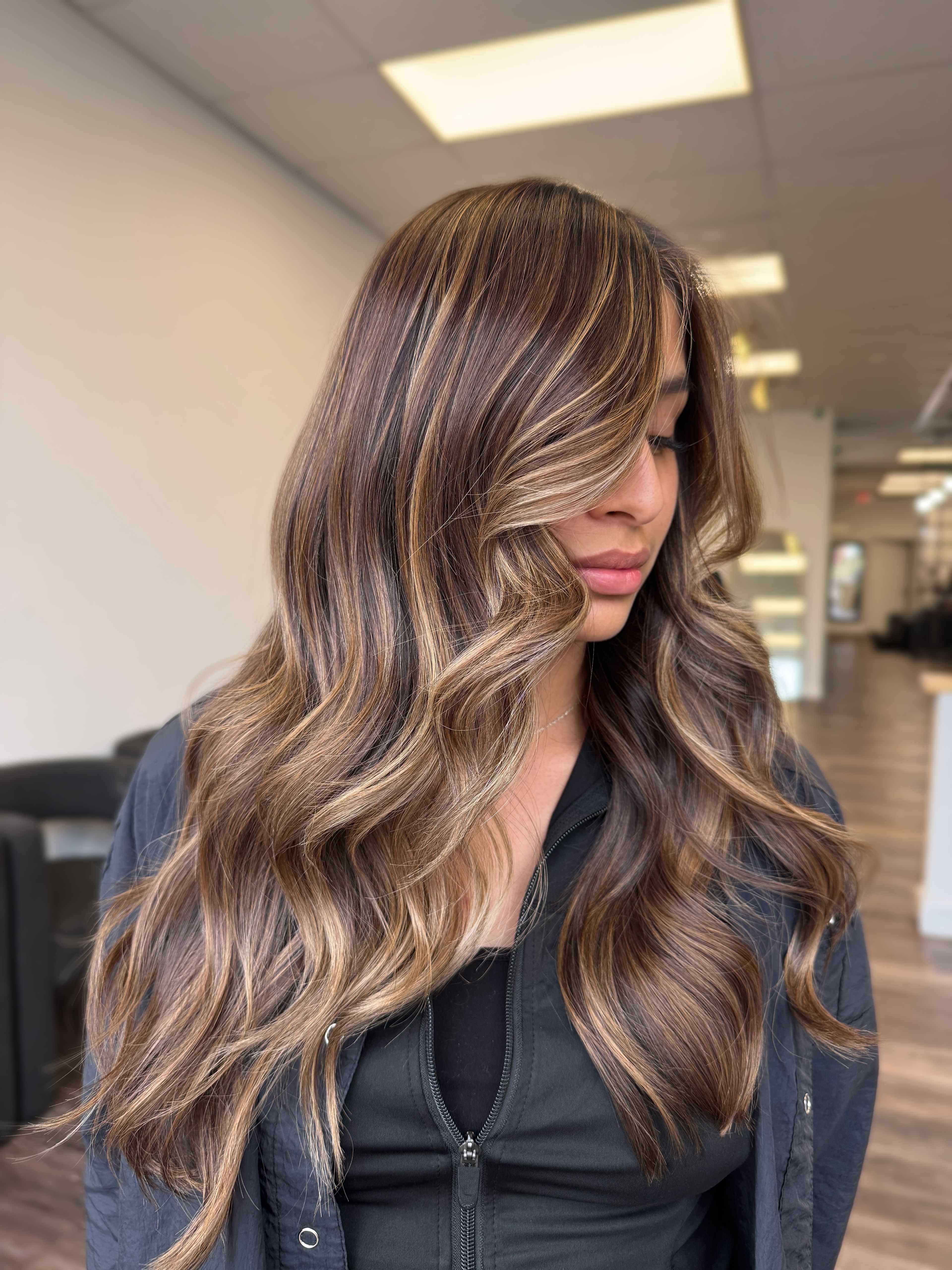 Floridalma Rios — Brunettes ONESHOT Hair Awards entry